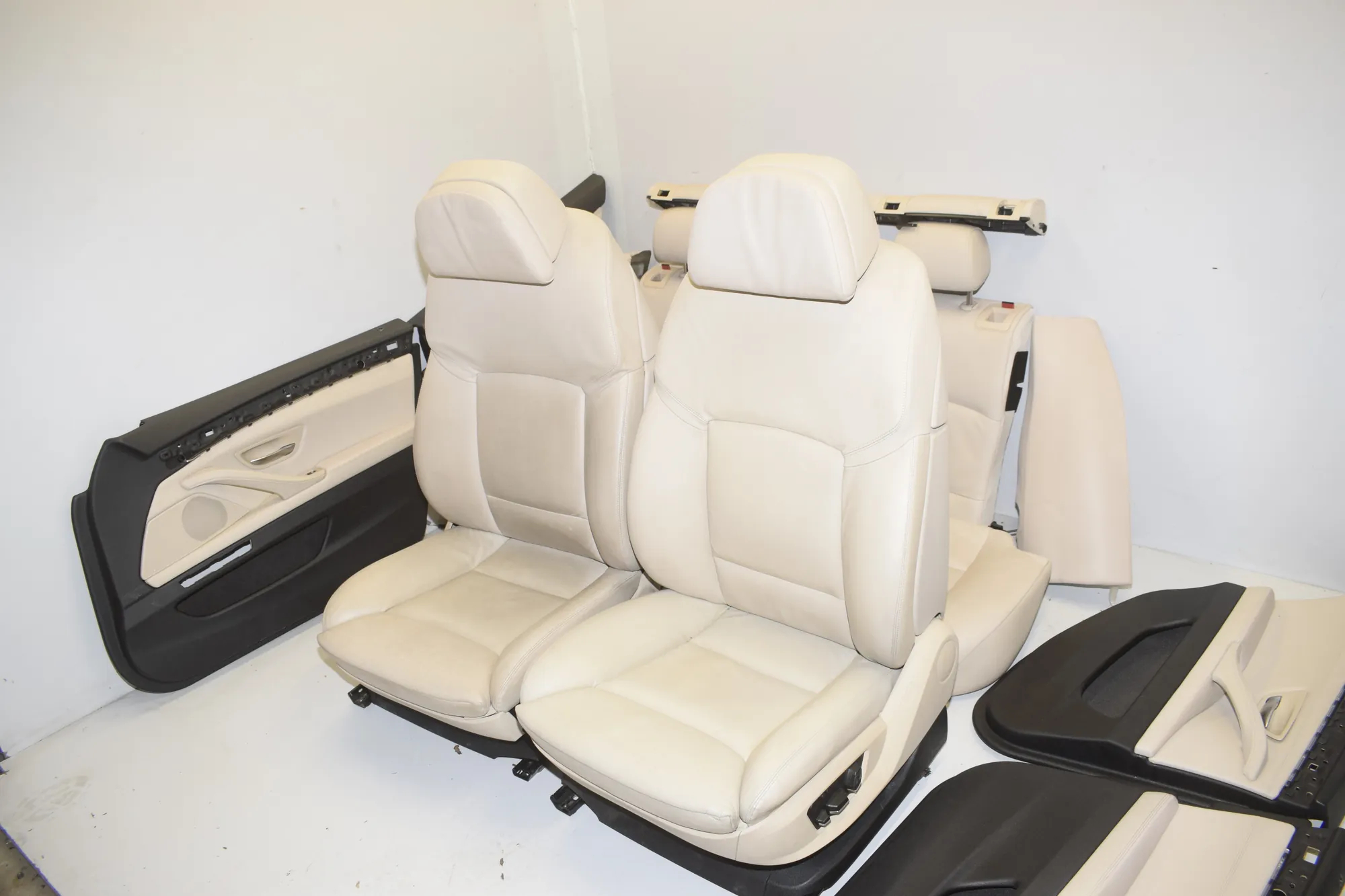 Seat set · BMW 5 Touring (F11) 530 d xDrive 2012 – 5