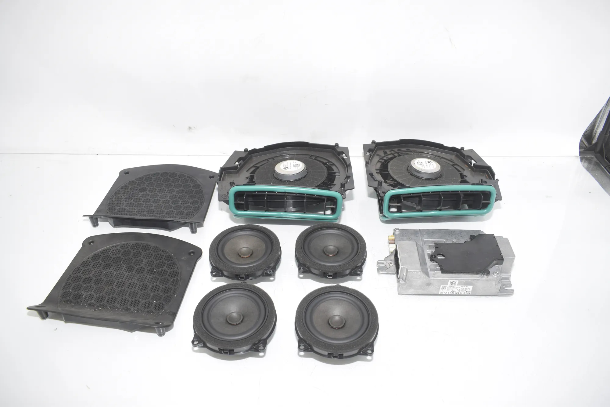 Sound Audio System Set – OEM 5A923C4 · BMW 3 Touring (G21) (2019 - -) 318 i 2023