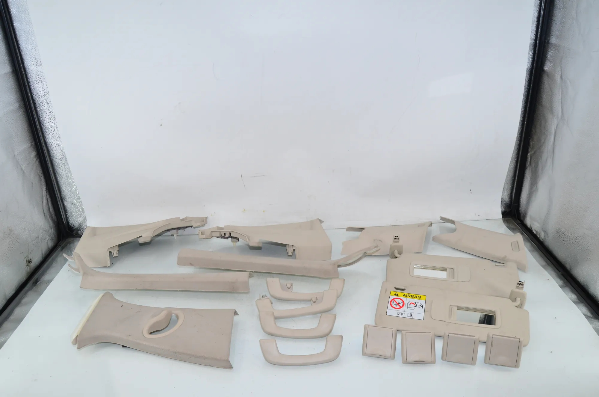 Interior Side Pillars Trim Kit – OEM 51167475742 · BMW 3 Touring (G21) (2019 - -) 318 i 2023
