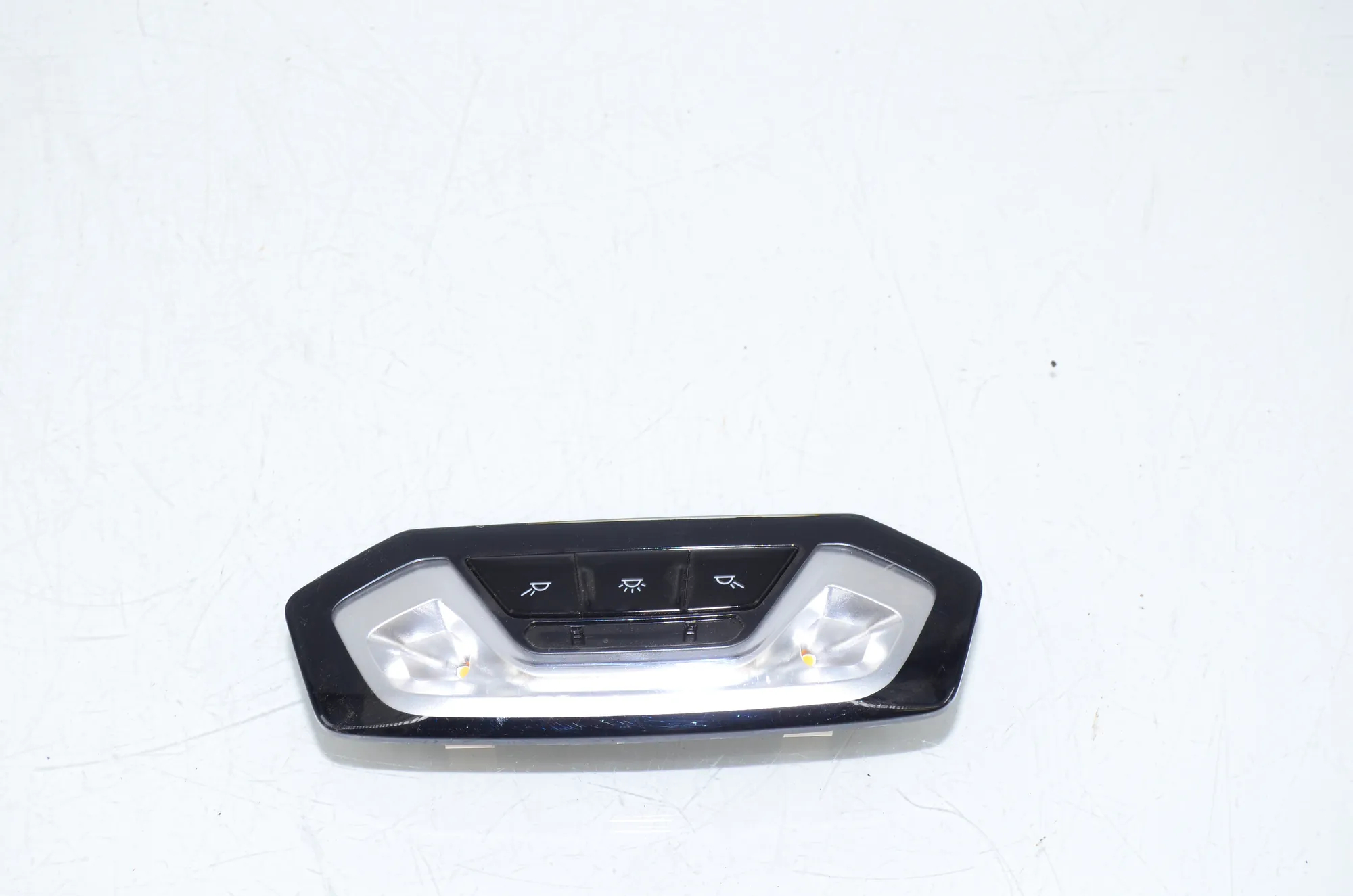 Interior Lighting – OEM 7910812 · BMW 3 Touring (G21) (2019 - -) 318 i 2023 – 2