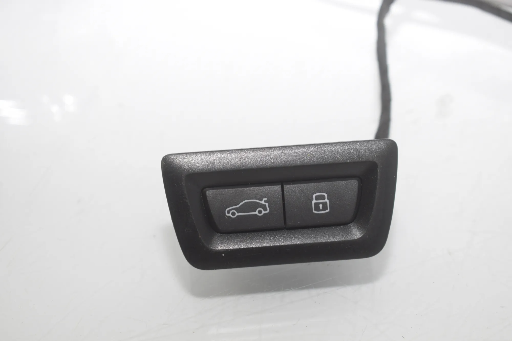 Electric Tailgate Opening Kit – OEM 5A19DB2 · BMW 3 Touring (G21) (2019 - -) 318 i 2023 – 3