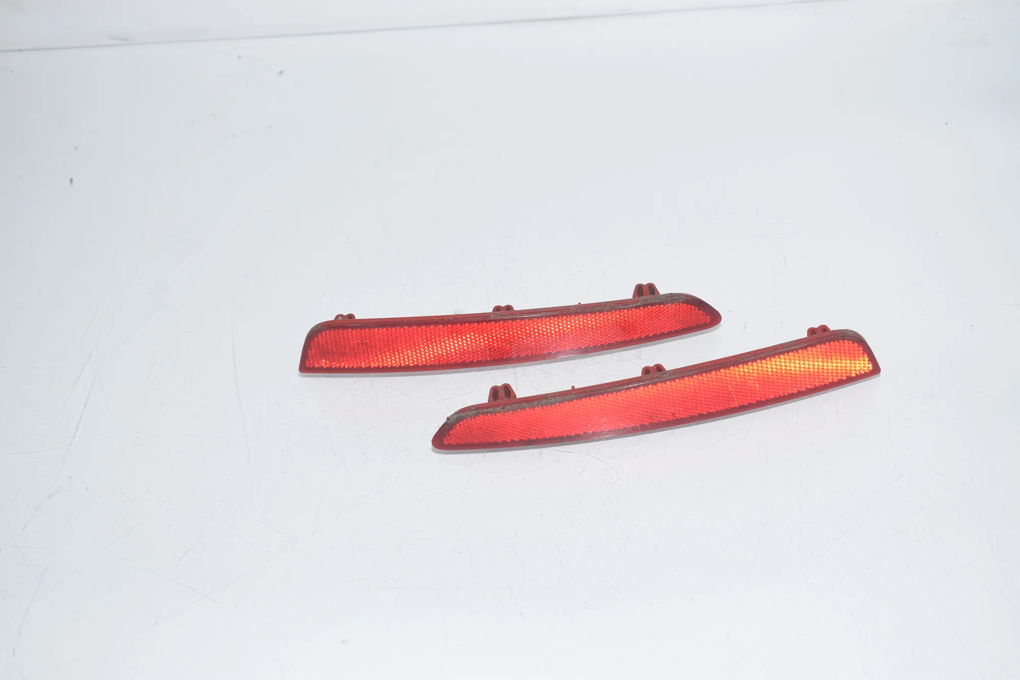 Rear Left Bumper Reflector – OEM 5A23EB5 · BMW 3 Touring (G21) (2019 - -) 318 i 2023 – 2