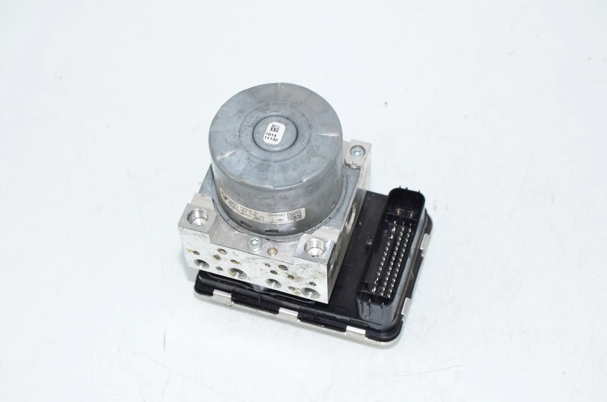 ABS Pump – OEM 5A6DC49 · BMW 3 Touring (G21) (2019 - -) 318 i 2023 – 2