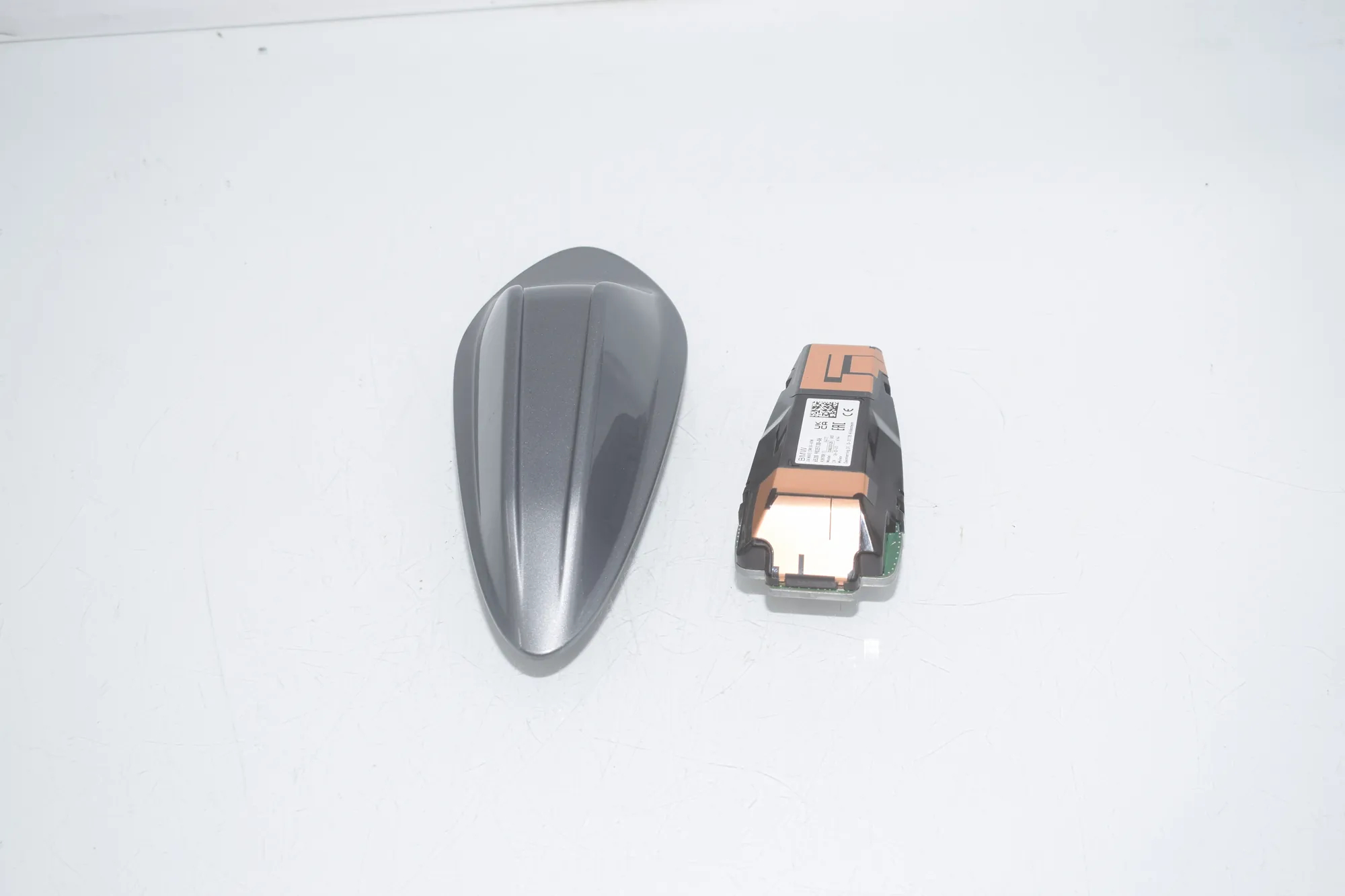 Antenna Trim – OEM 9825130 · BMW 3 Touring (G21) (2019 - -) 318 i 2023