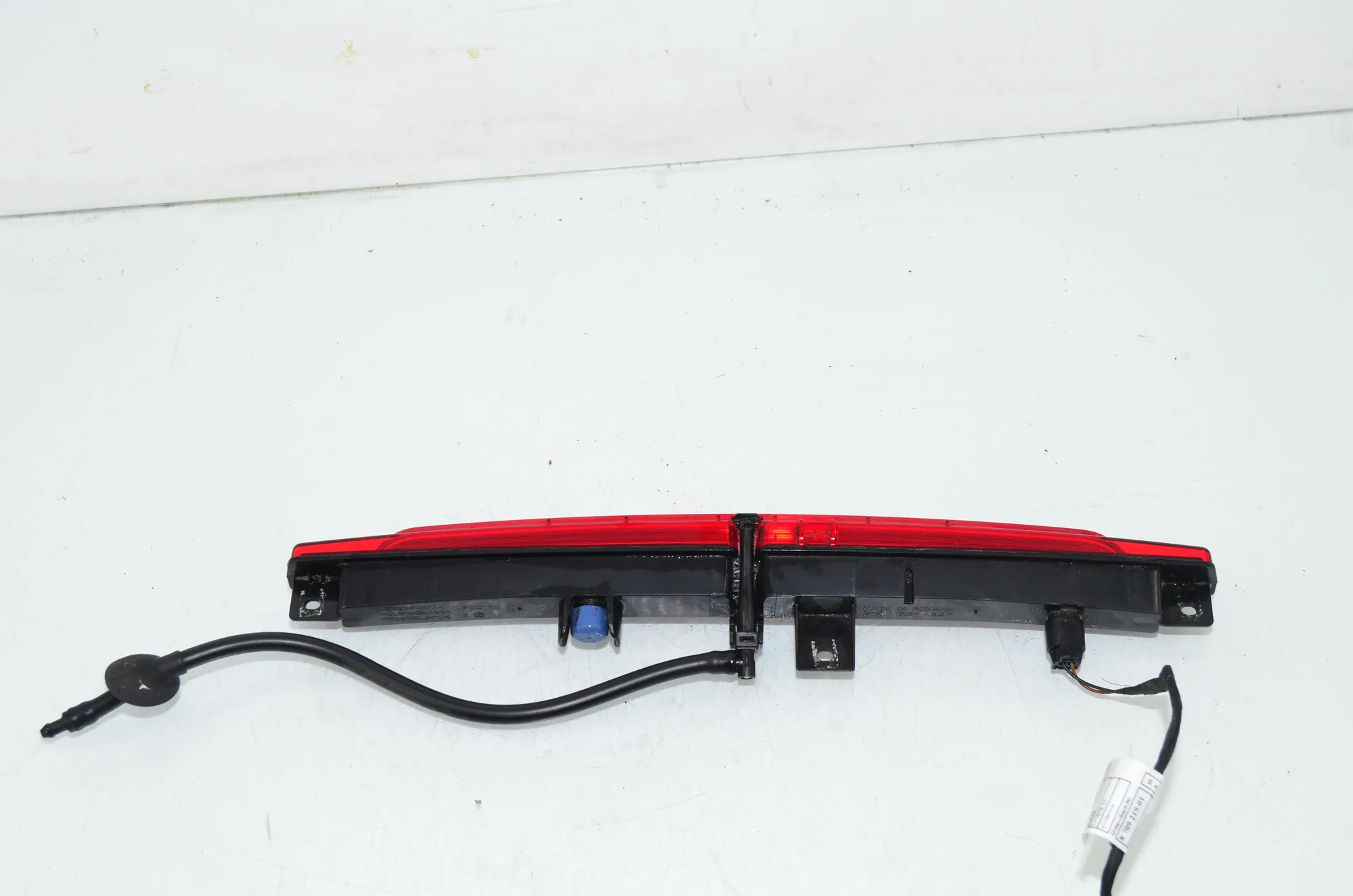 Rear Third Brake Stop Light – OEM 7420478 · BMW 3 Touring (G21) (2019 - -) 318 i 2023 – 2