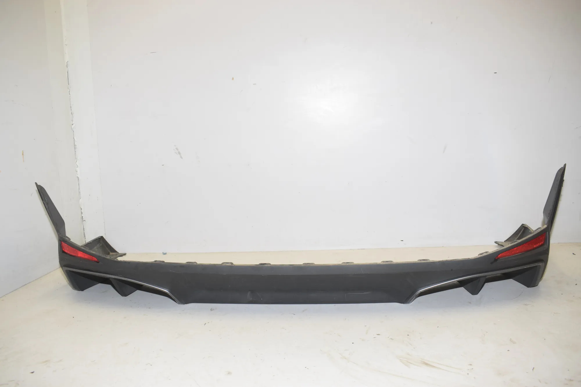 Rear Bumper Lower Diffuser · BMW i4 (G26) BMW i4 (G26) eDrive35 2023 – 3