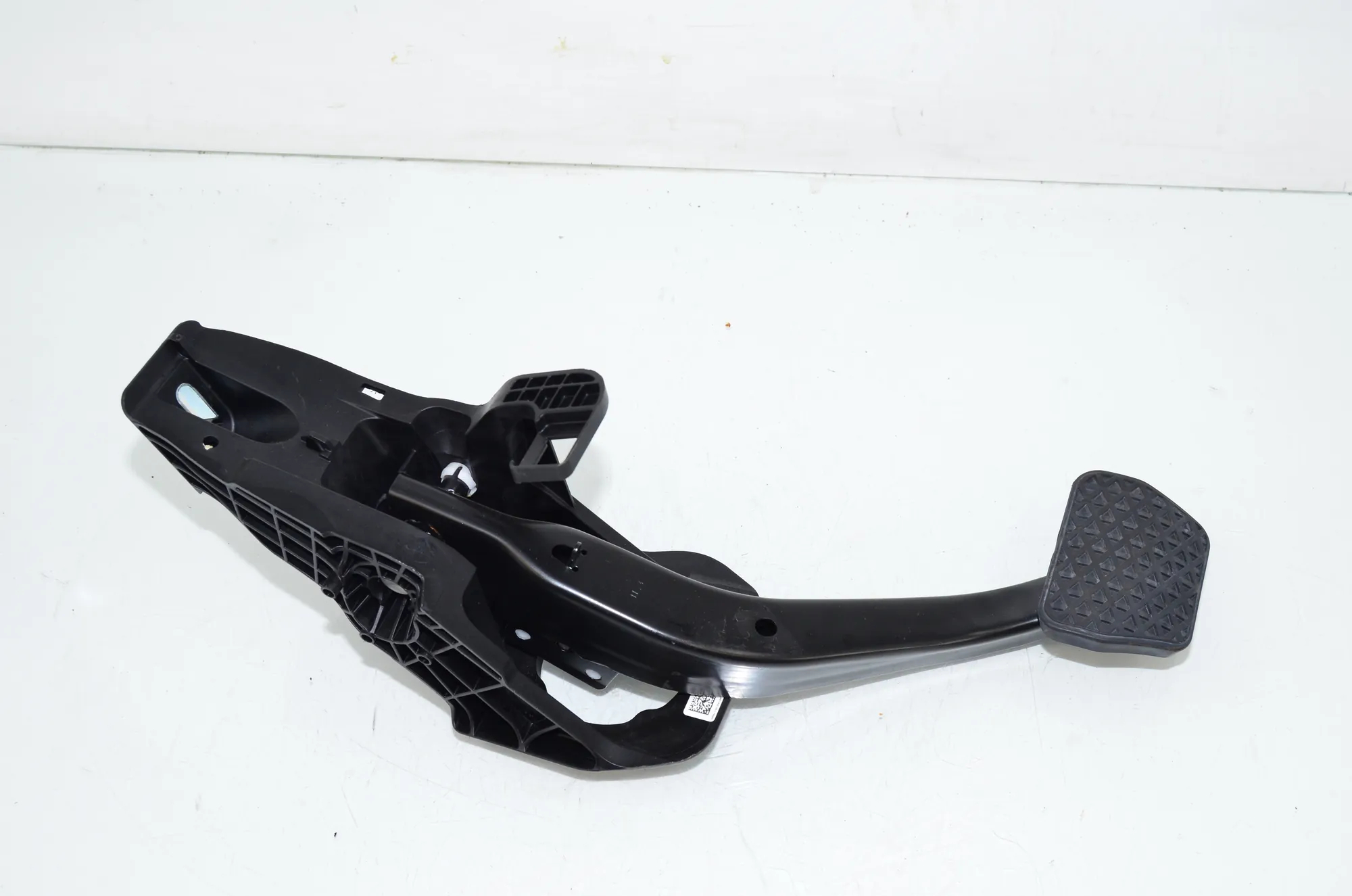 Brake Pedal – OEM 6891116 · BMW 3 Touring (G21) (2019 - -) 318 i 2023 – 2