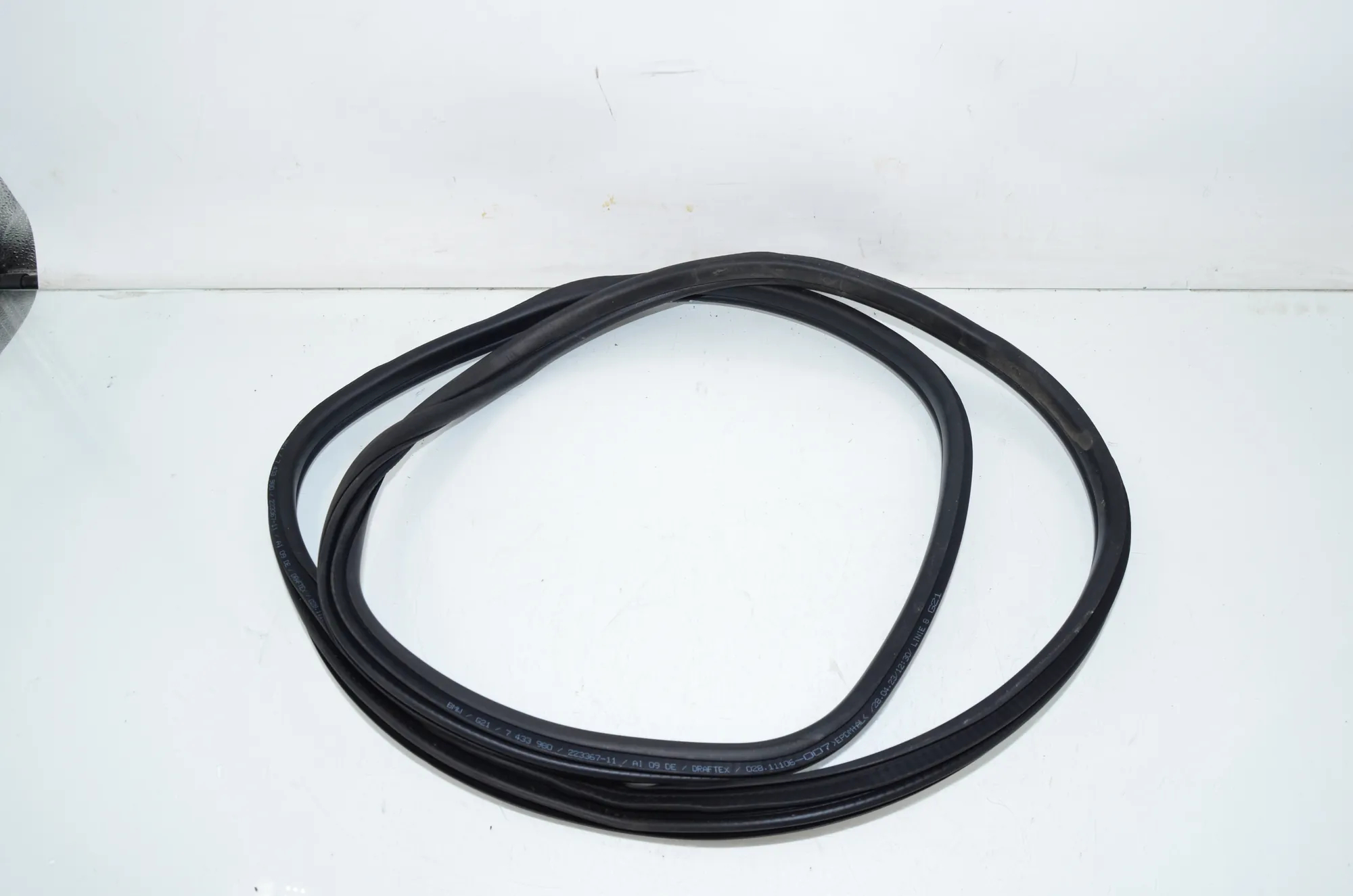 Rear Right Door Seal Rubber – OEM 7497914 · BMW 3 Touring (G21) (2019 - -) 318 i 2023 – 3