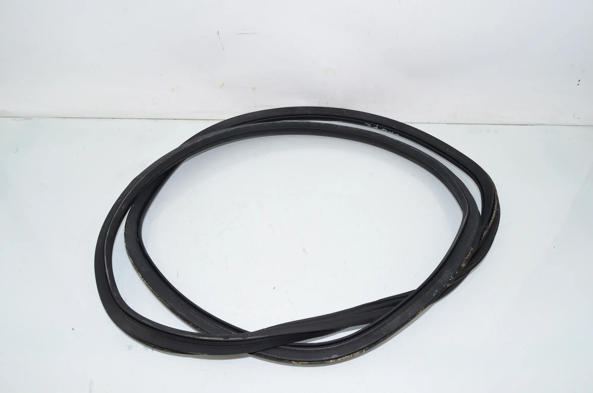 Tailgate Rubber Seal – OEM 8497196 · BMW 3 Touring (G21) (2019 - -) 318 i 2023 – 3