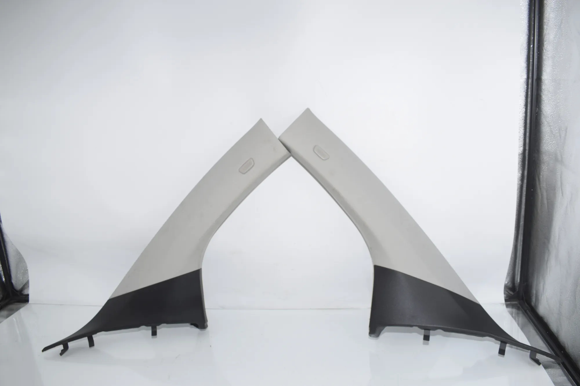 Front Left A Pillar Trim – OEM 7275667 · BMW i3 (I01) Electric 2014 – 2