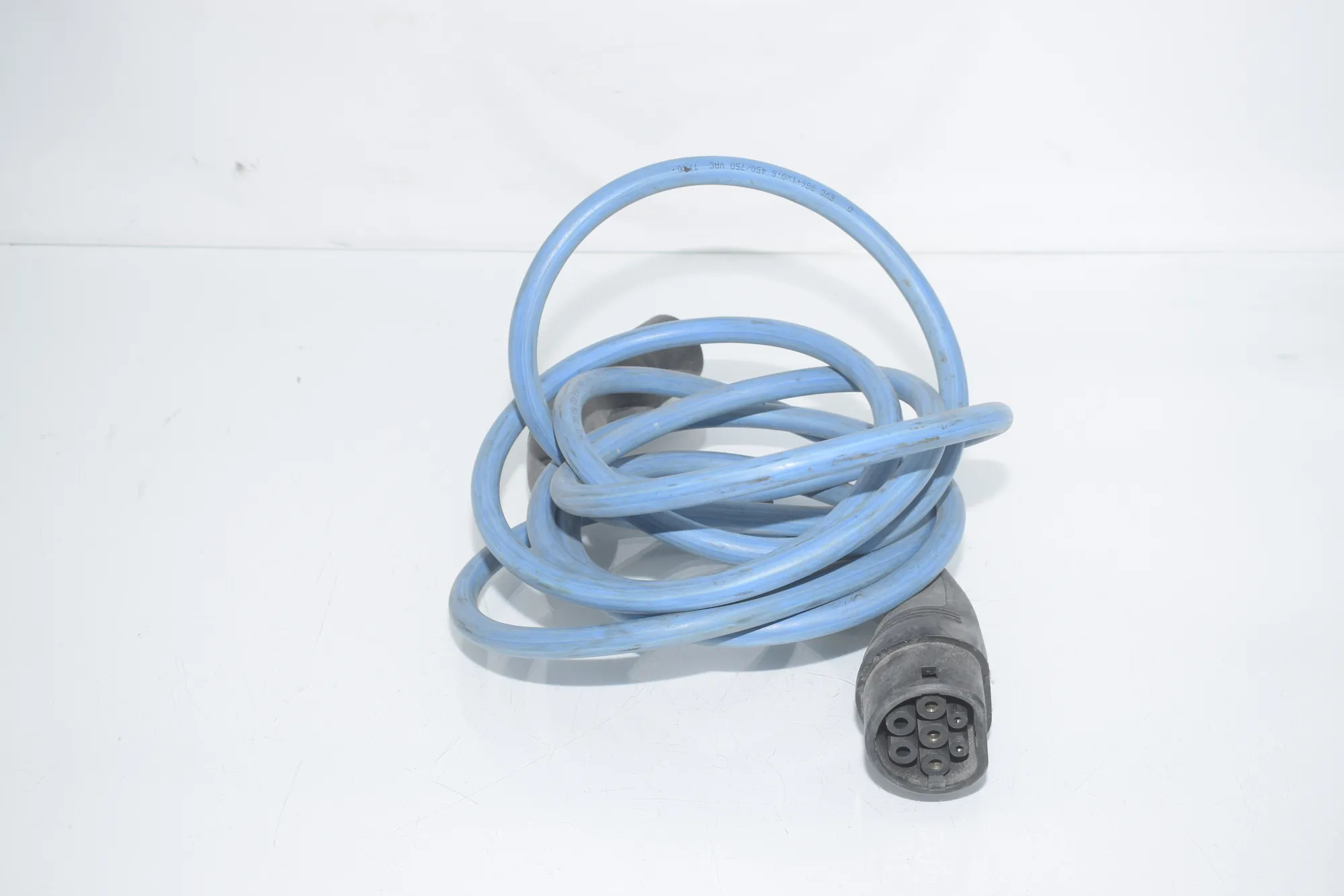 Battery Charging Cable – OEM 6818623 · BMW i3 (I01) Electric 2014 – 2