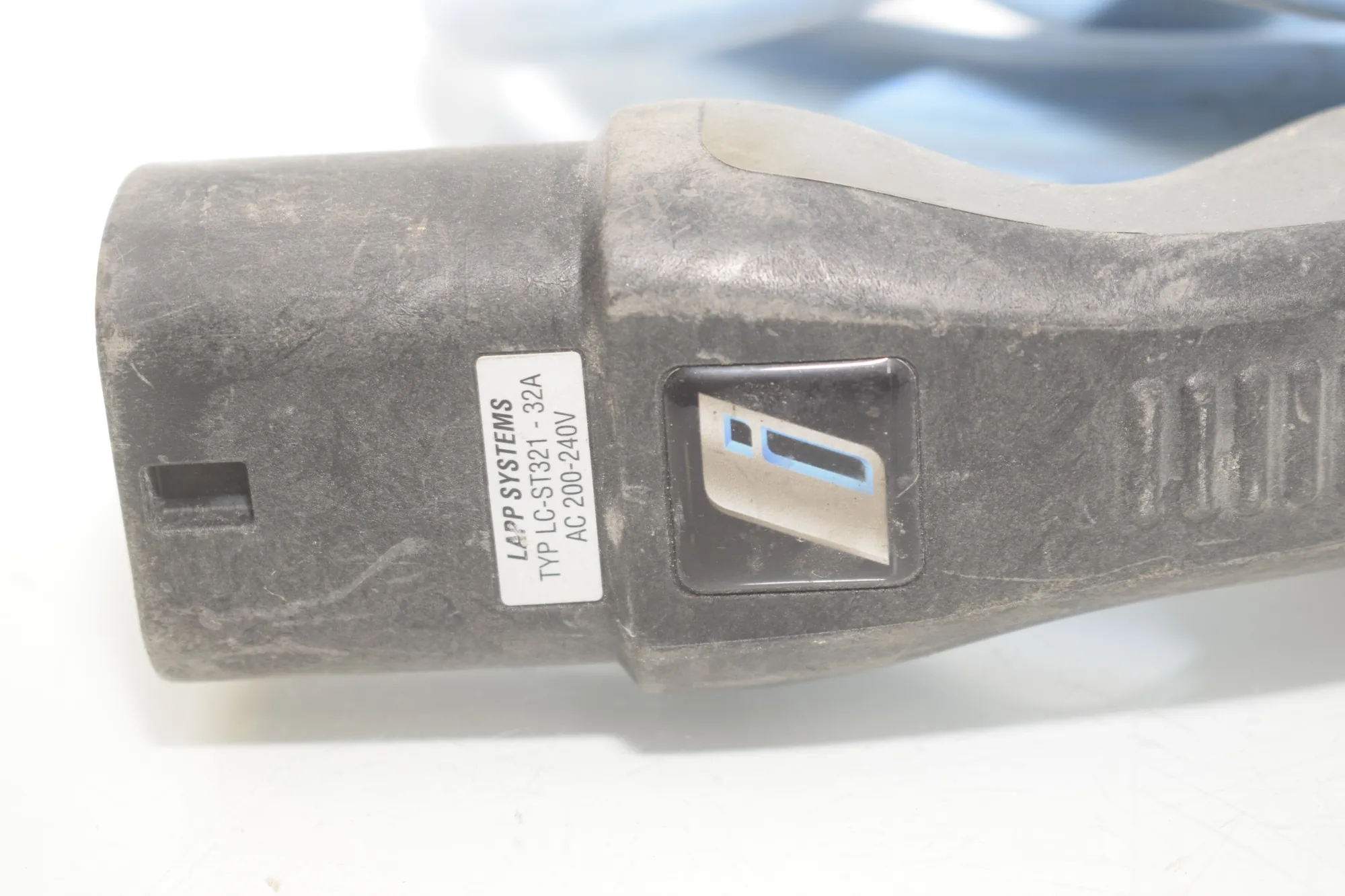 Battery Charging Cable – OEM 6818623 · BMW i3 (I01) Electric 2014 – 4