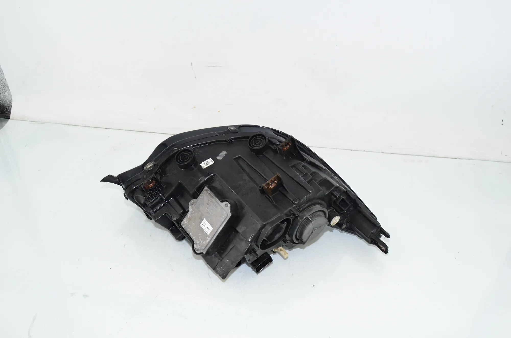 Front Left Headlight – OEM 7345009 · BMW i3 (I01) Electric 2014 – 5