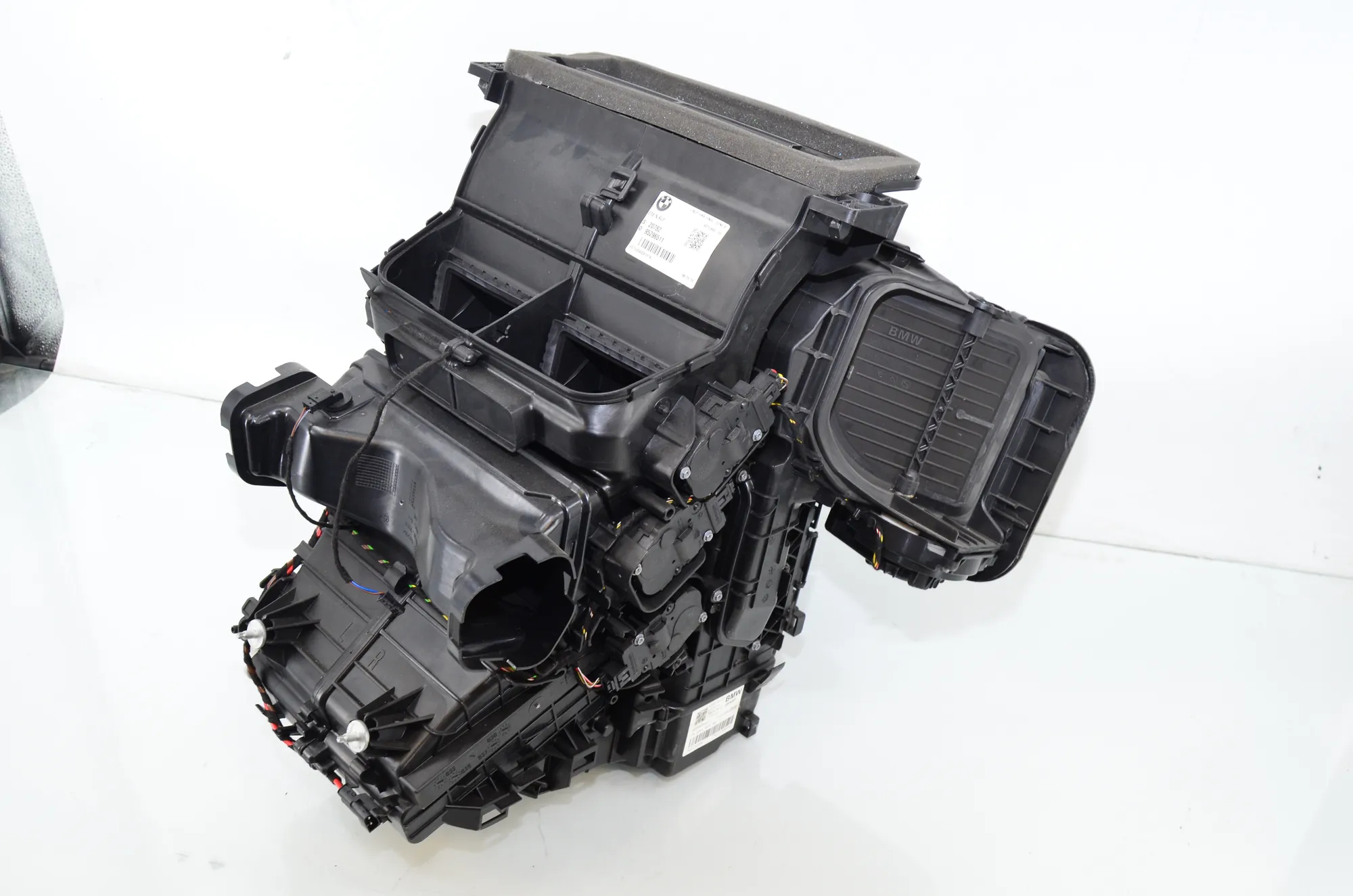 Interior Heater – OEM 9278393 · BMW i3 (I01) Electric 2014 – 3
