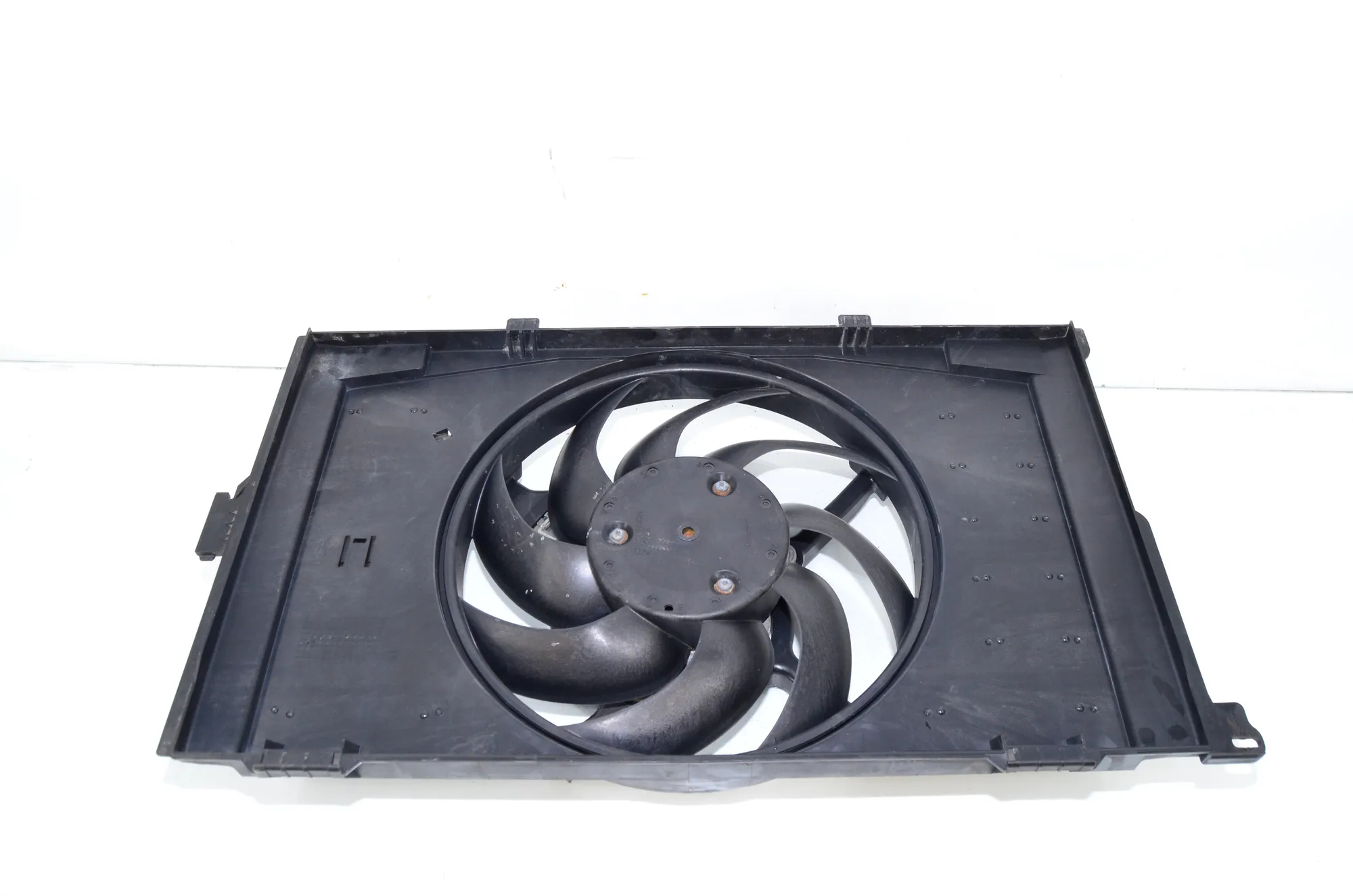 A/C Air Condition Fan – OEM 8641948 · BMW i3 (I01) Electric 2014