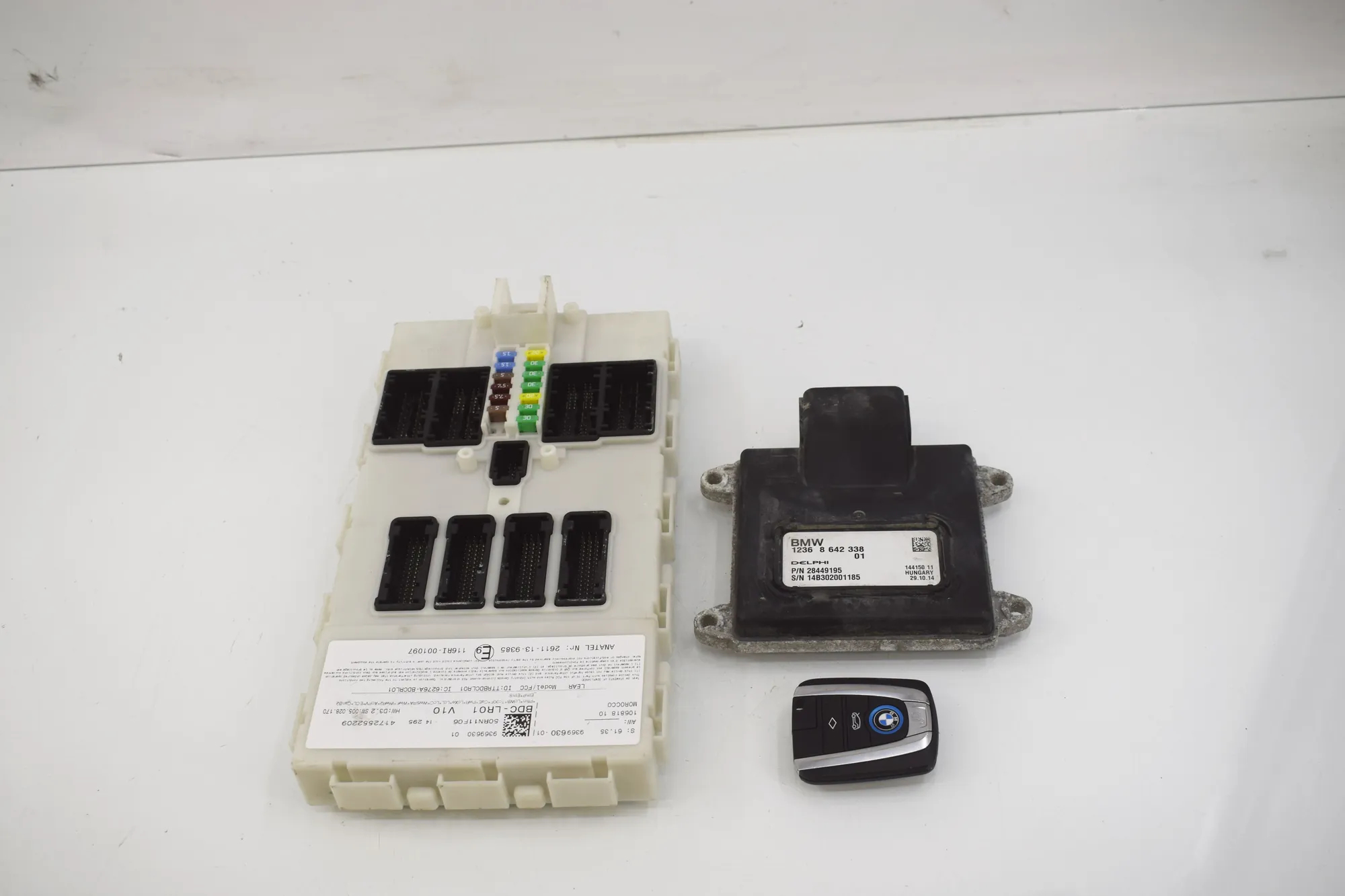 Engine Ignition ECU Set – OEM 9369630 · BMW i3 (I01) Electric 2014 – 2
