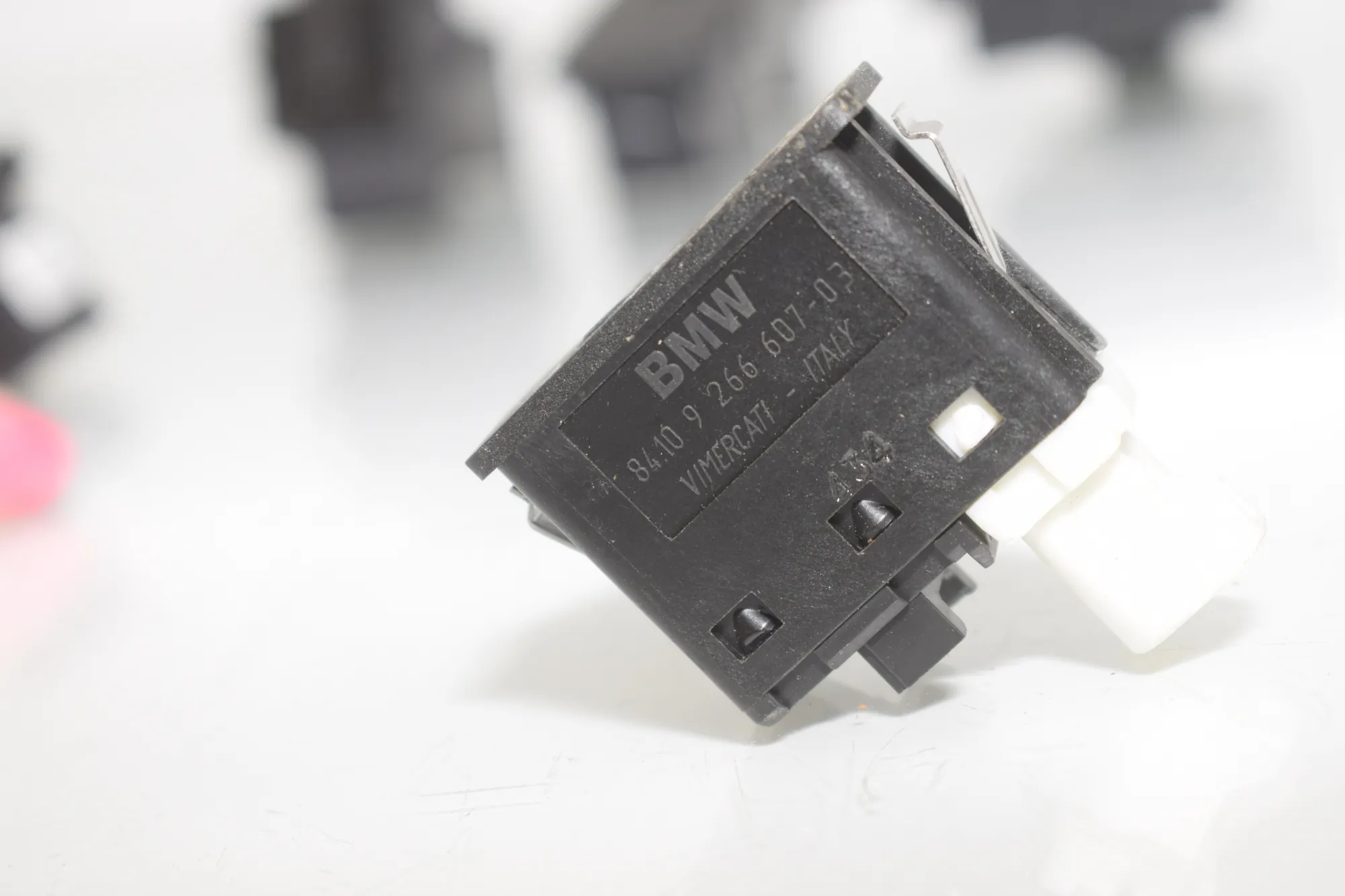 Switches – OEM 9326501 · BMW i3 (I01) Electric 2014 – 7