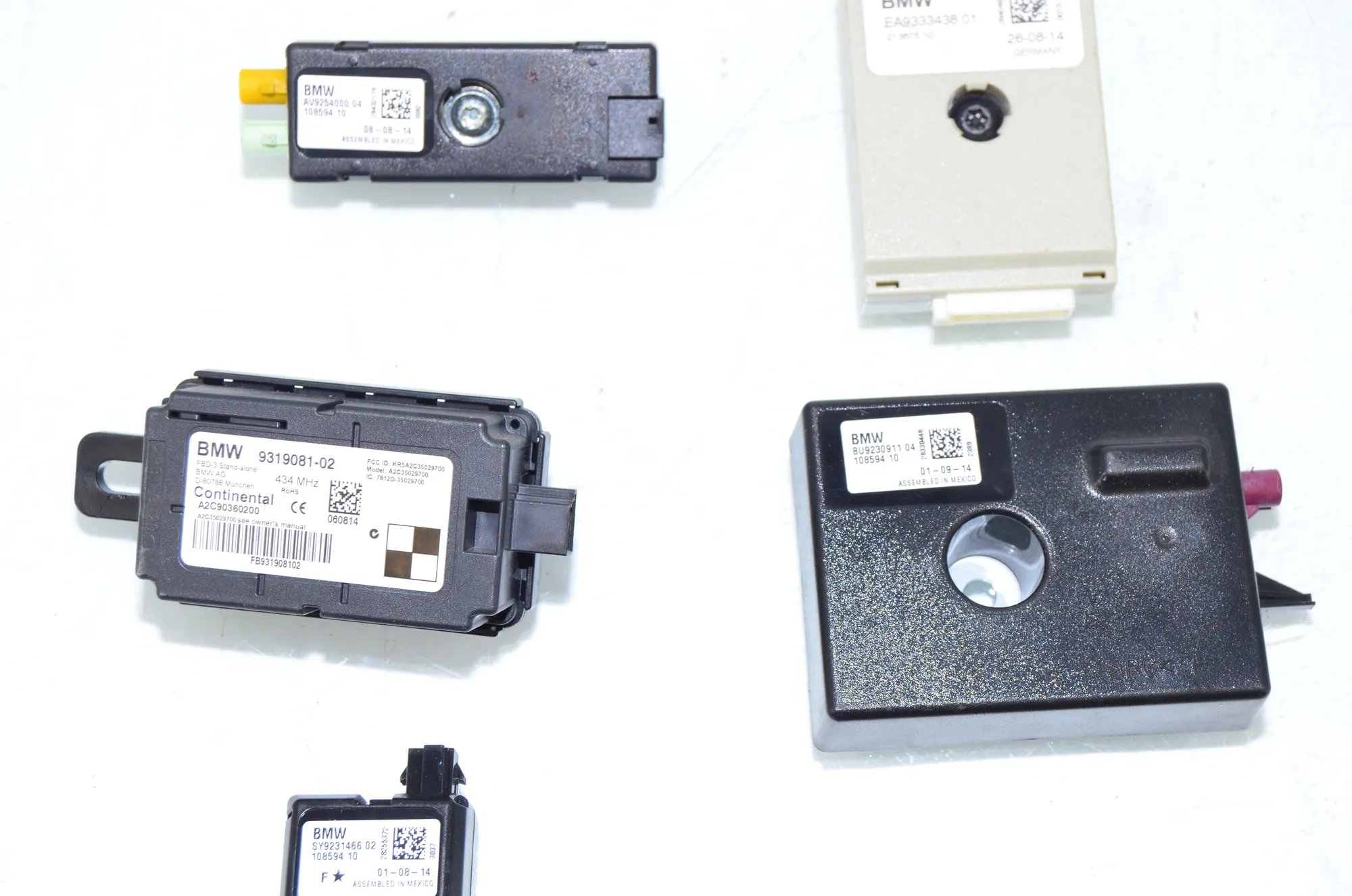 Antenna Amplifier – OEM 9254000 · BMW i3 (I01) Electric 2014 – 3