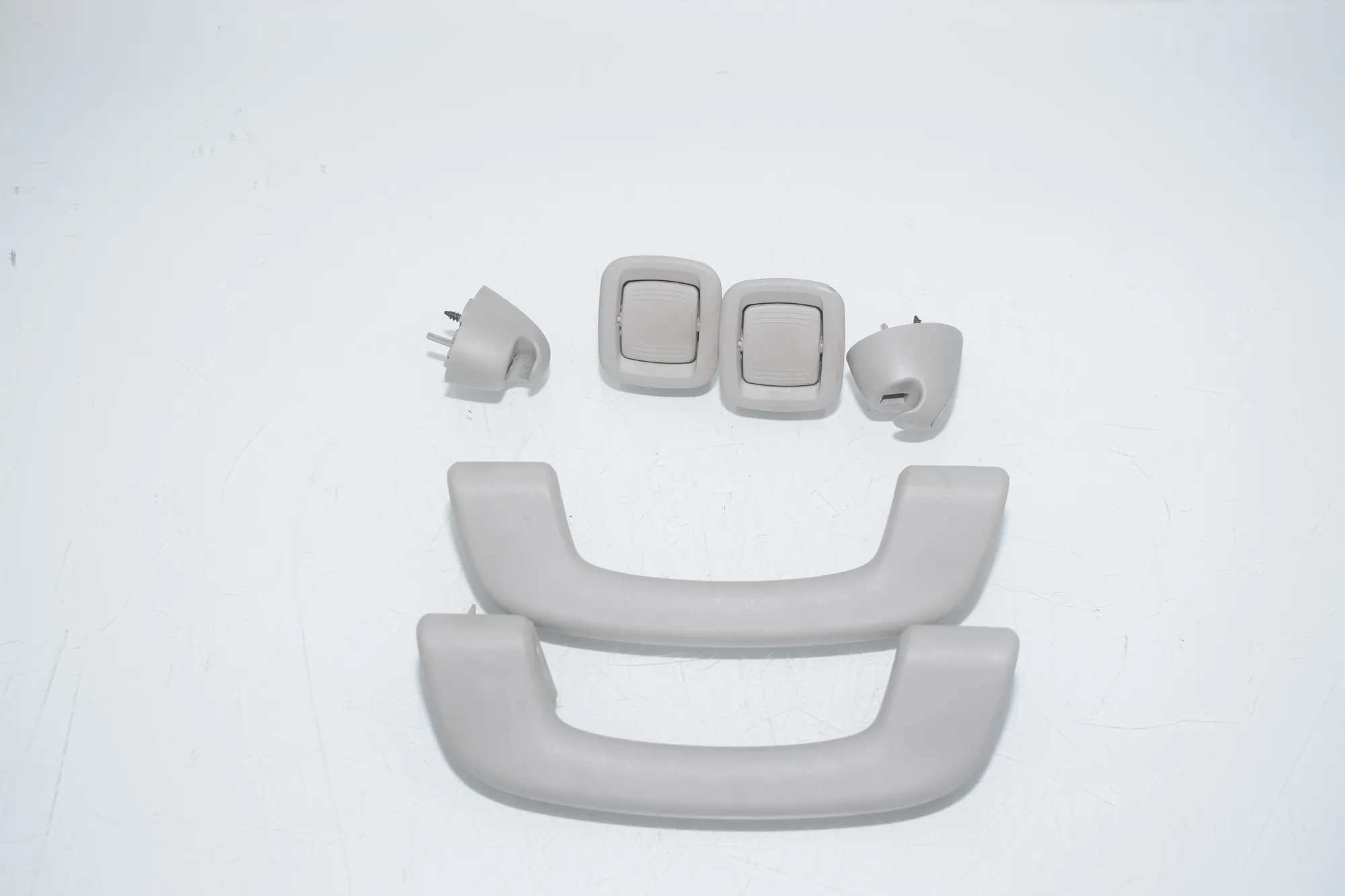 Interior Roof Handle Set – OEM 7359436 · BMW i3 (I01) Electric 2014