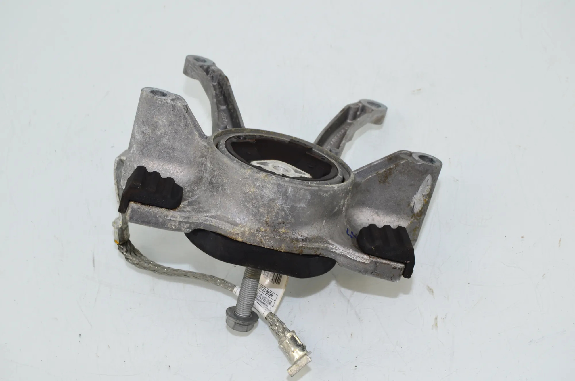 Gearbox Mount – OEM 8742697 · BMW 3 Touring (G21) (2019 - -) 318 i 2023 – 4