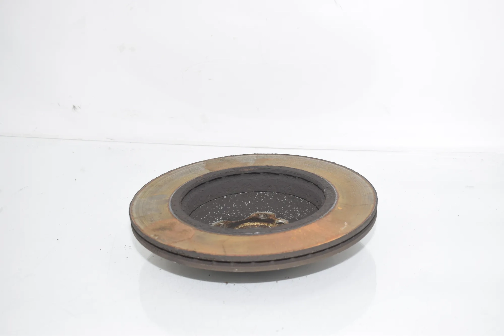 Rear Left Brake Disc – OEM 6882245 · BMW 5 Touring (G31) (2017 - -) 520 d 2019 – 2