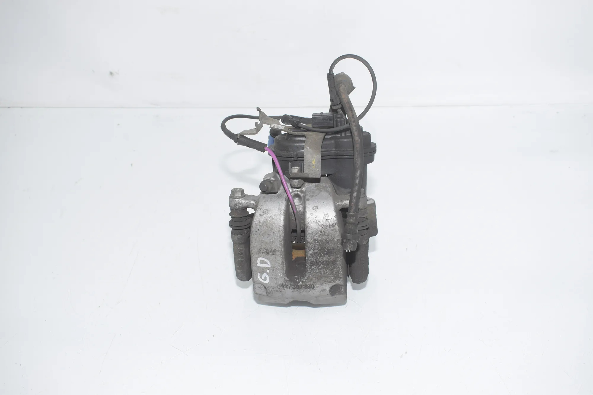 Rear Right Brake Caliper – OEM 6870576 · BMW 5 Touring (G31) (2017 - -) 520 d 2019