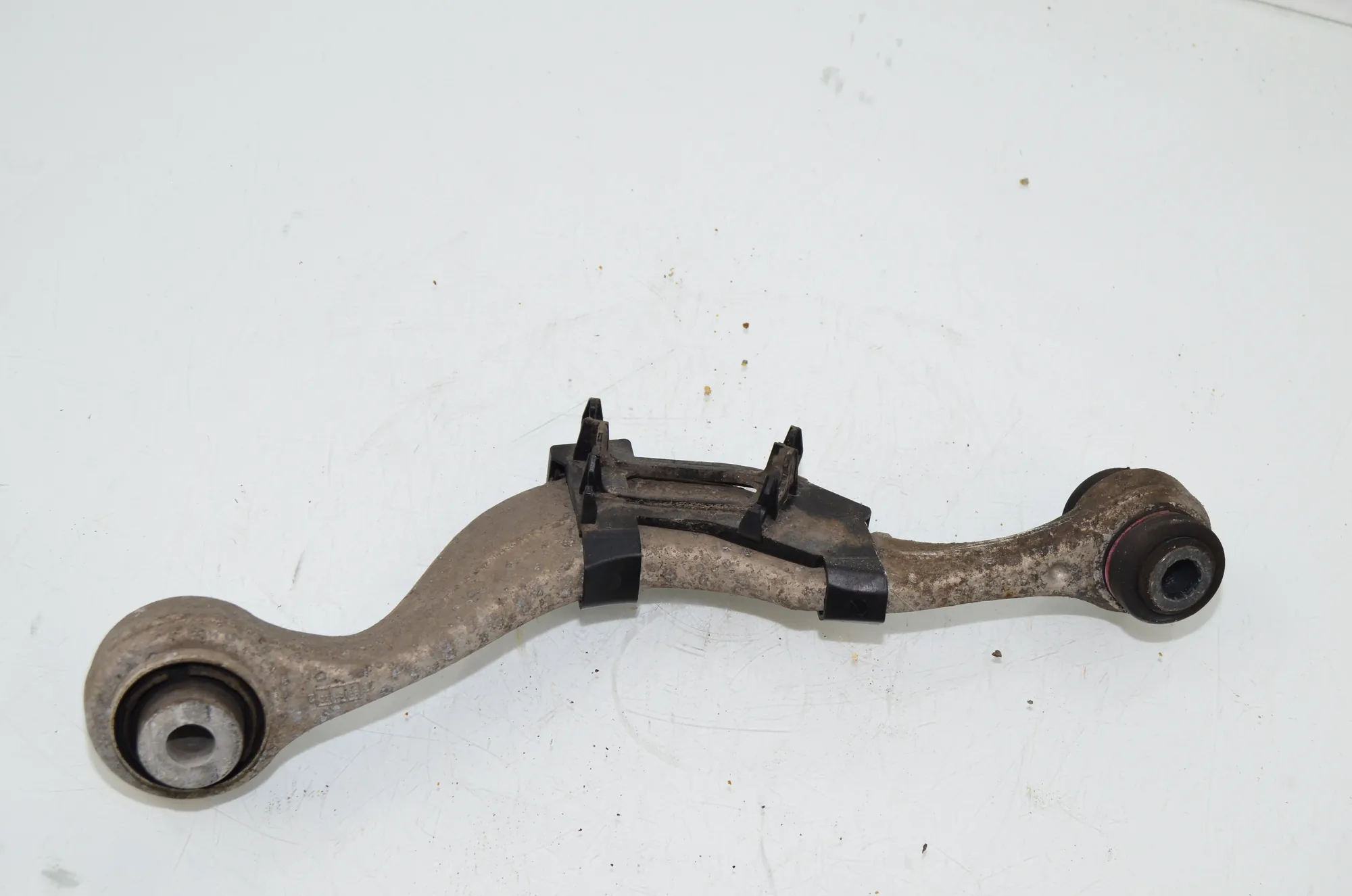 Rear Left Control Arm – OEM 6861119 · BMW 5 Touring (G31) (2017 - -) 520 d 2019 – 4