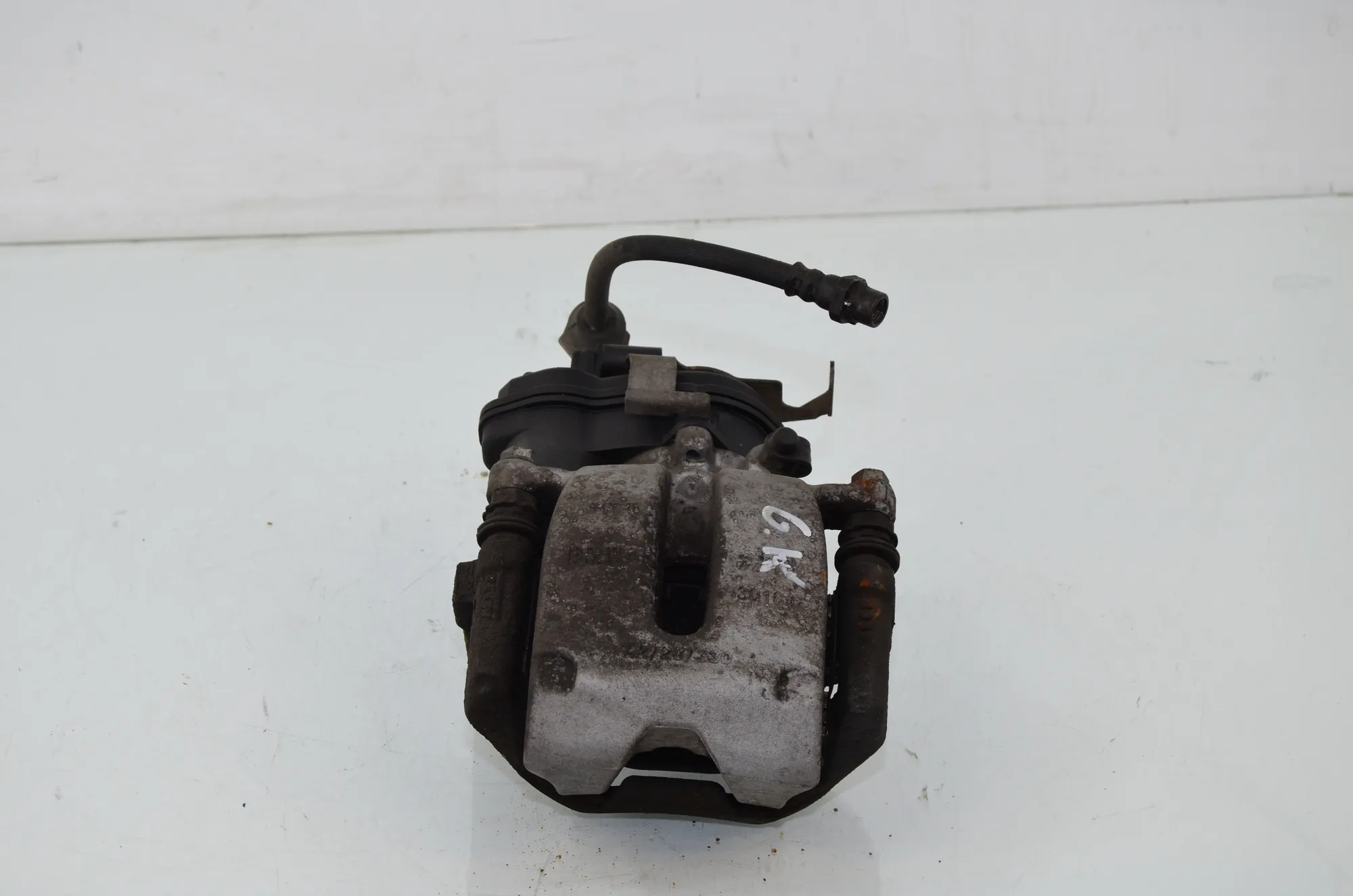 Rear Left Brake Caliper – OEM 6870575 · BMW 5 Touring (G31) (2017 - -) 520 d 2019