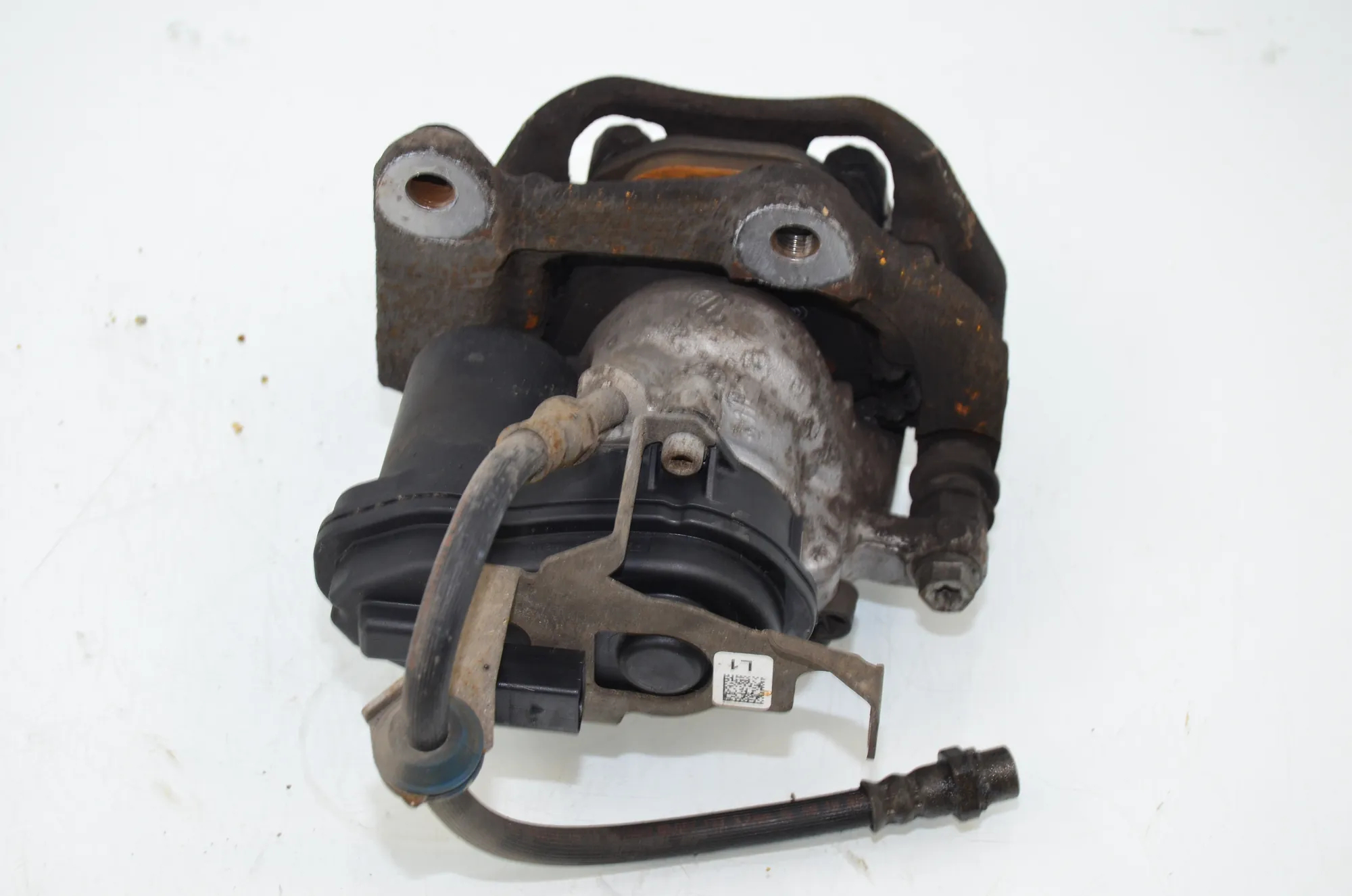Rear Left Brake Caliper – OEM 6870575 · BMW 5 Touring (G31) (2017 - -) 520 d 2019 – 4