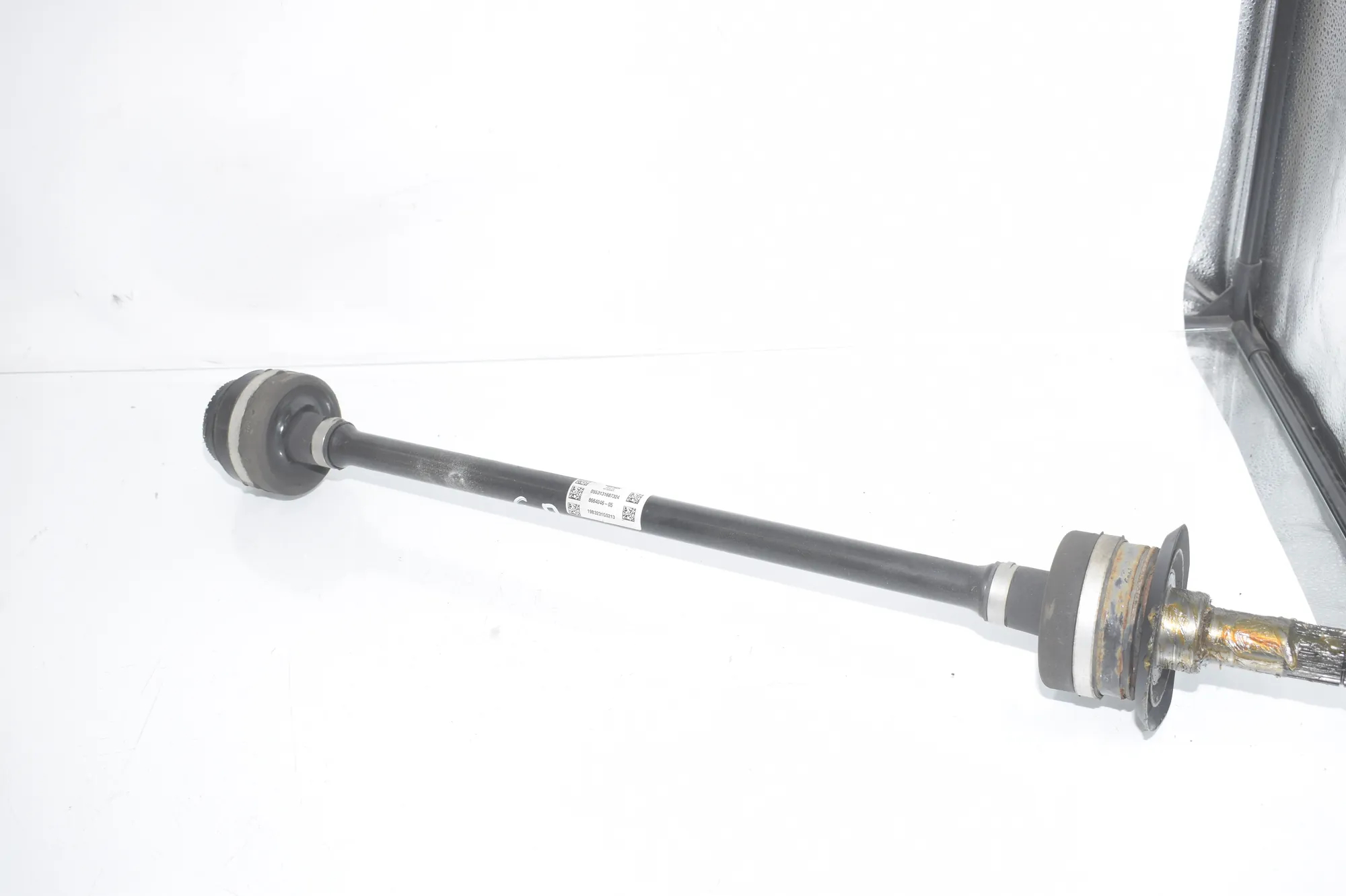 Rear Right Driveshaft – OEM 8664046 · BMW 5 Touring (G31) (2017 - -) 520 d 2019 – 2