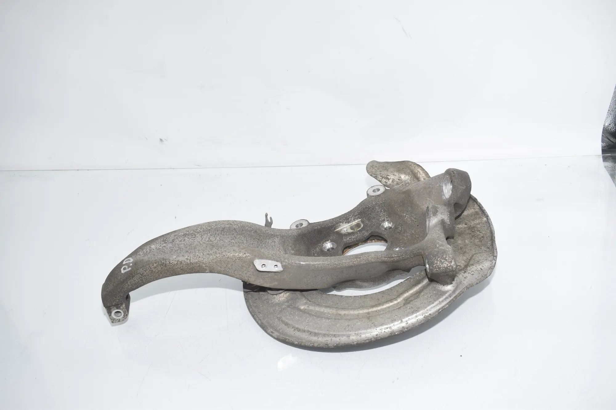 Front Right Wheel Hub – OEM 6884382 · BMW 5 Touring (G31) (2017 - -) 520 d 2019 – 3