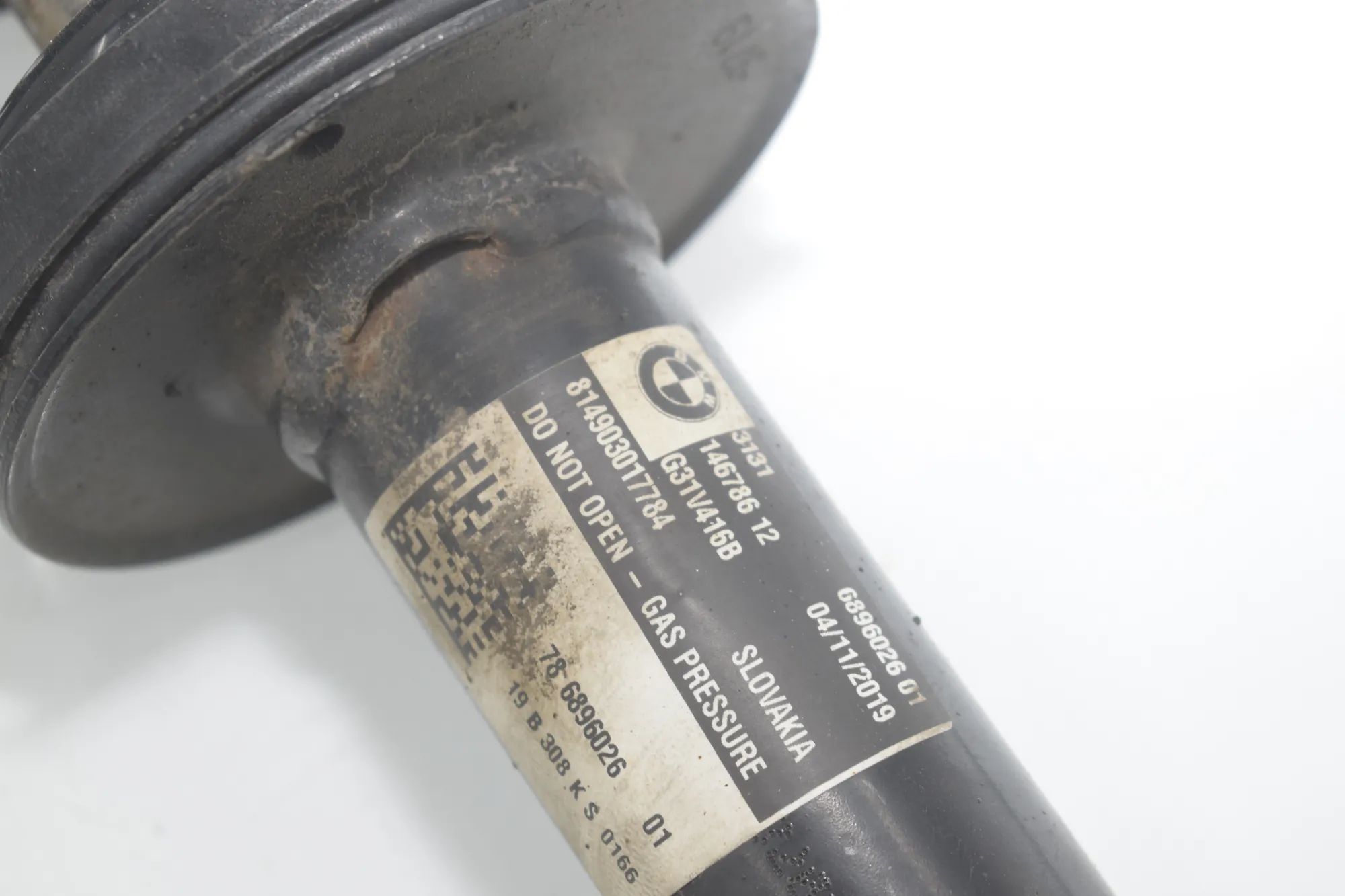 Front Right Shock Absorber – OEM 6896026 · BMW 5 Touring (G31) (2017 - -) 520 d 2019 – 4