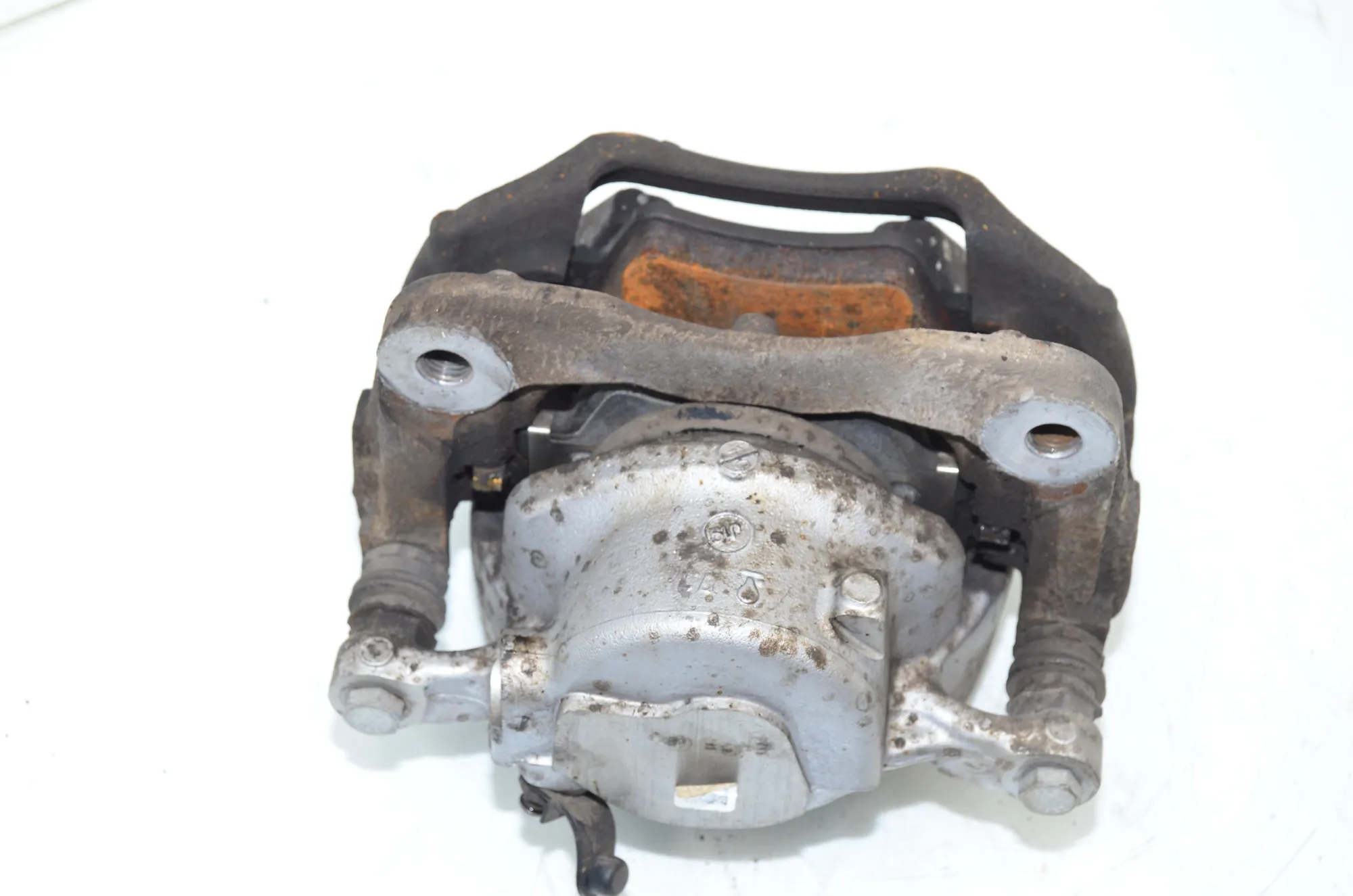 Front Left Brake Caliper – OEM 6872799 · BMW 5 Touring (G31) (2017 - -) 520 d 2019 – 4