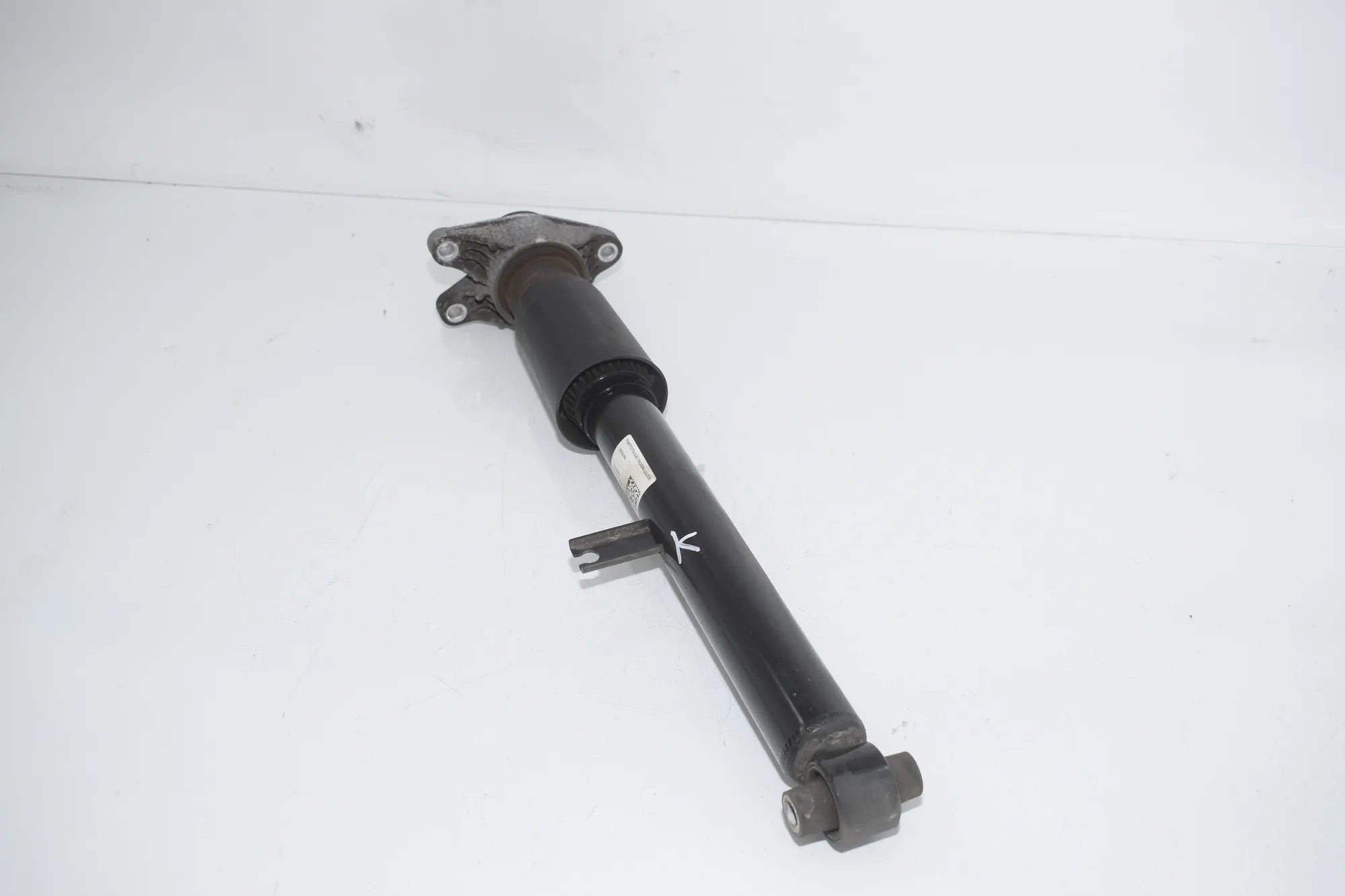 Rear Left Shock Absorber – OEM 6879317 · BMW 3 Touring (G21) (2019 - -) 320 d Mild-Hybrid 2024 – 2