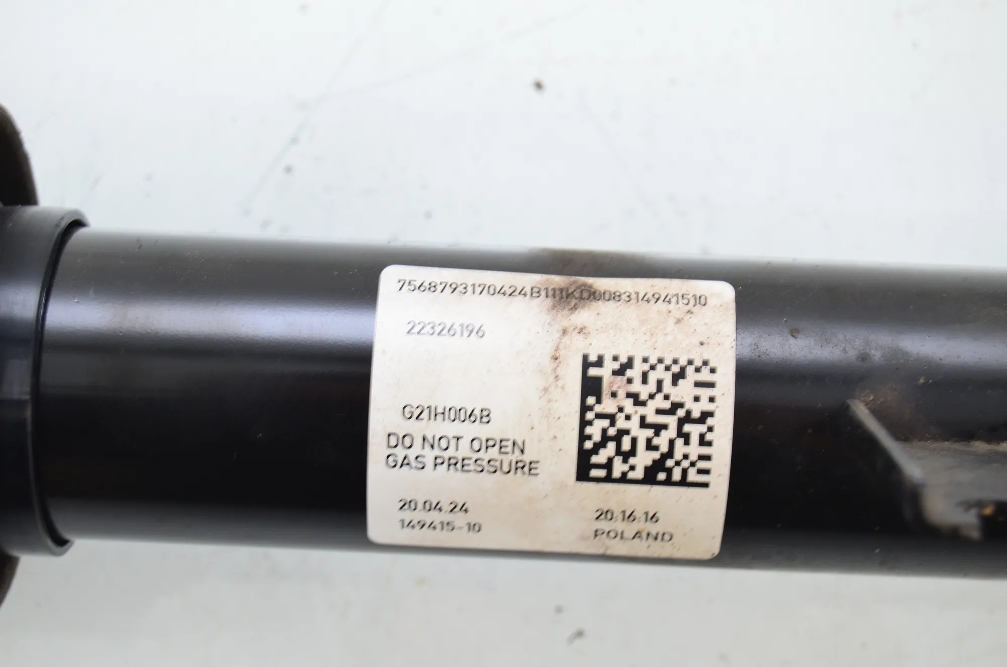 Rear Right Shock Absorber – OEM 6879317 · BMW 3 Touring (G21) (2019 - -) 320 d Mild-Hybrid 2024 – 4