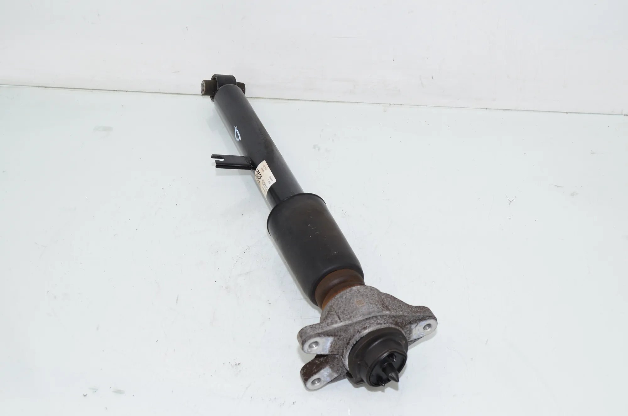 Rear Right Shock Absorber – OEM 6879317 · BMW 3 Touring (G21) (2019 - -) 320 d Mild-Hybrid 2024 – 2