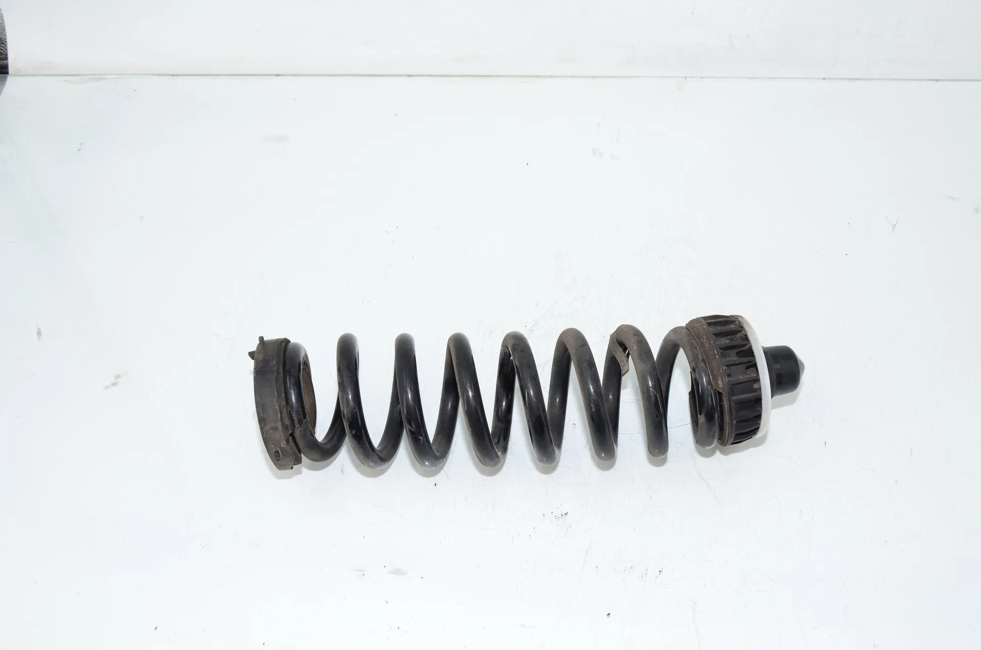 Rear Left Coil Spring – OEM 6898643 · BMW 3 Touring (G21) (2019 - -) 320 d Mild-Hybrid 2024 – 2