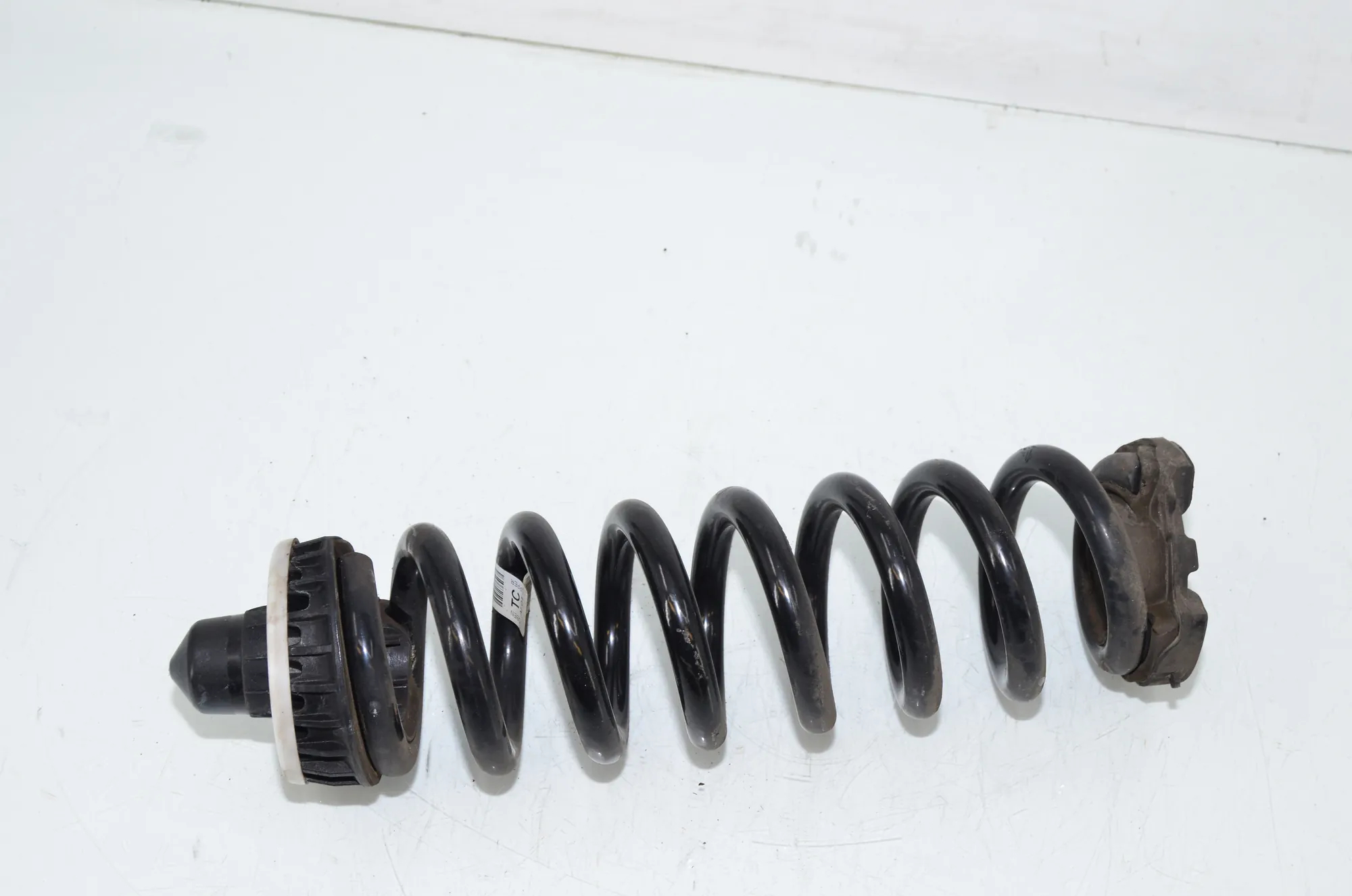 Rear Right Coil Spring – OEM 6898643 · BMW 3 Touring (G21) (2019 - -) 320 d Mild-Hybrid 2024