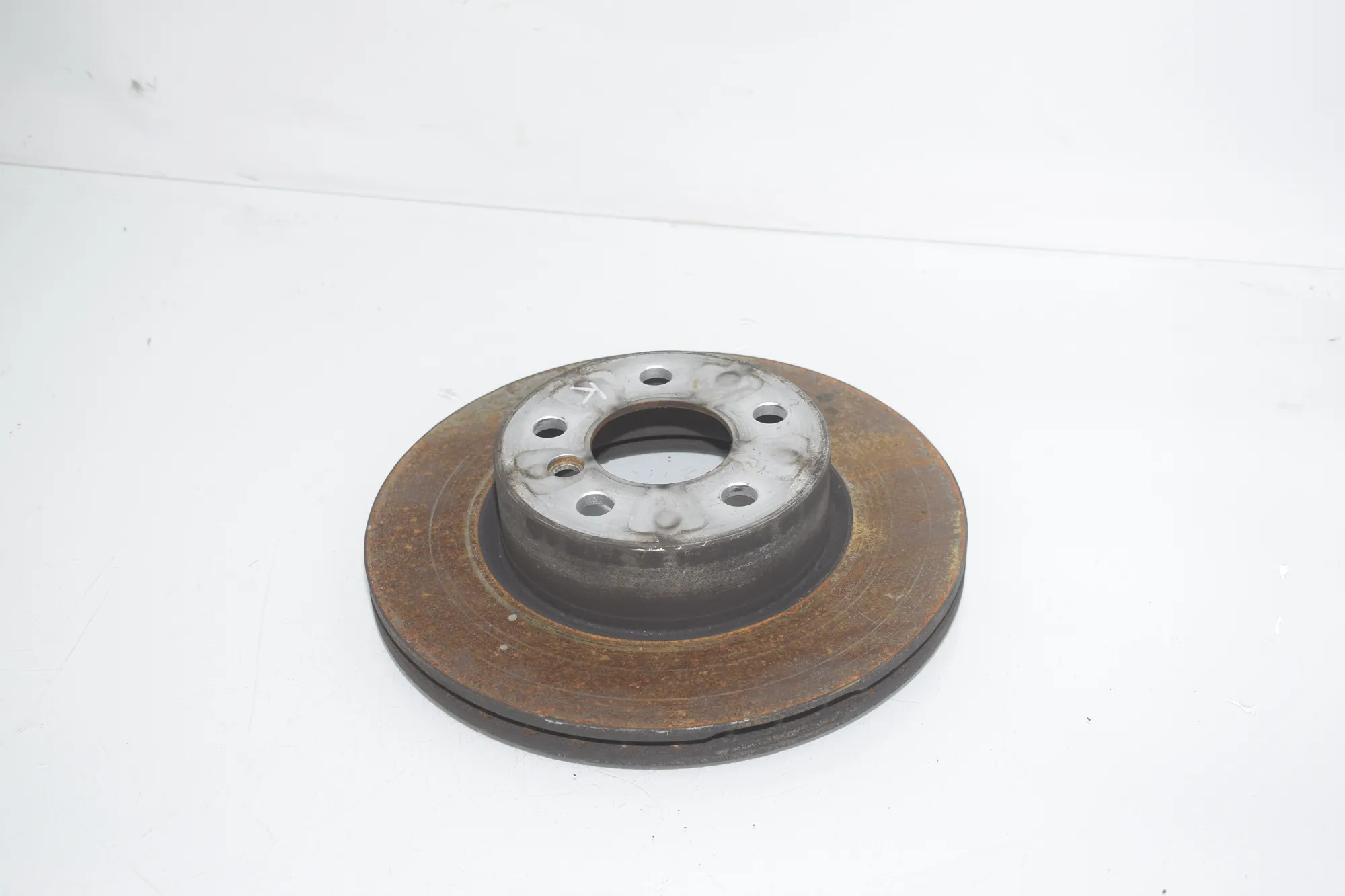 Front Left Brake Disc – OEM 6877211 · BMW 3 Touring (G21) (2019 - -) 318 i 2023