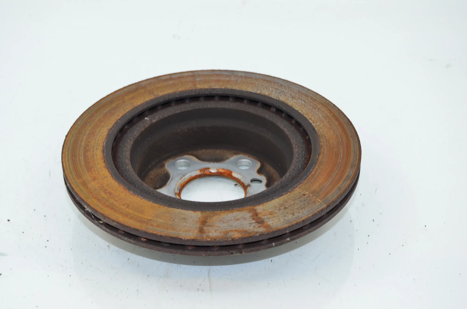 Rear Right Brake Disc – OEM 6877213 · BMW 3 Touring (G21) (2019 - -) 318 i 2023 – 4
