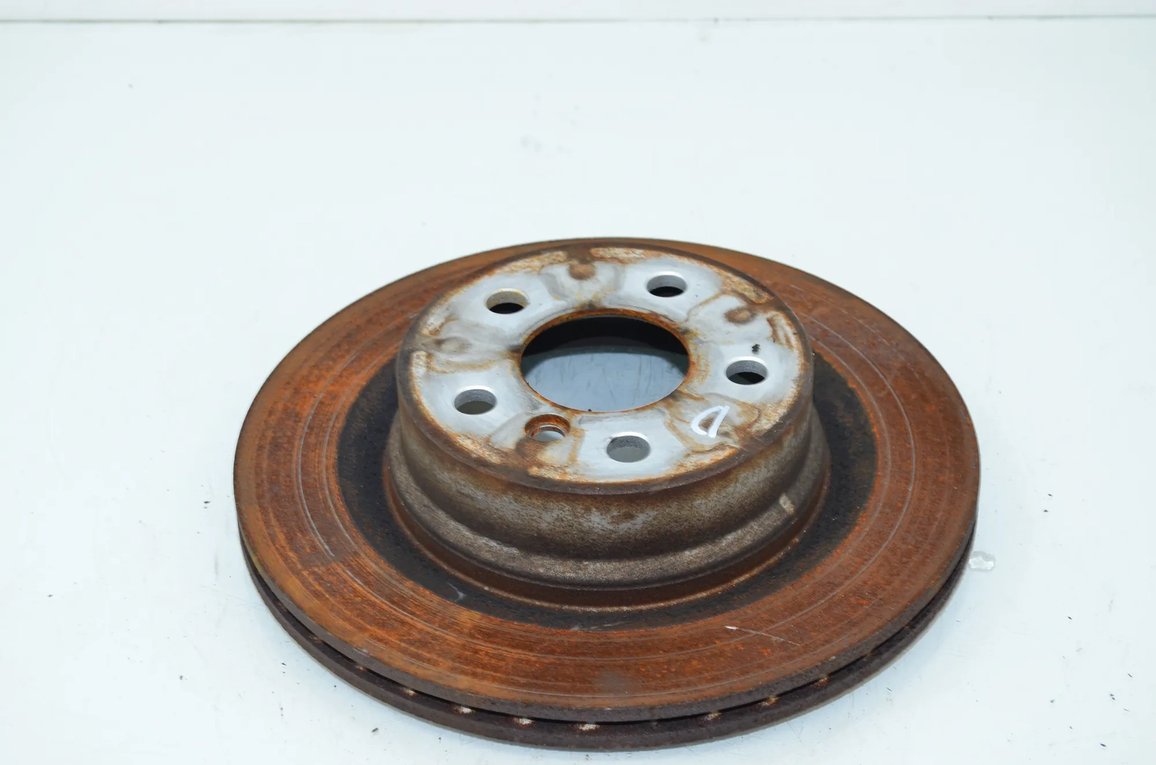 Rear Right Brake Disc – OEM 6877213 · BMW 3 Touring (G21) (2019 - -) 318 i 2023 – 2