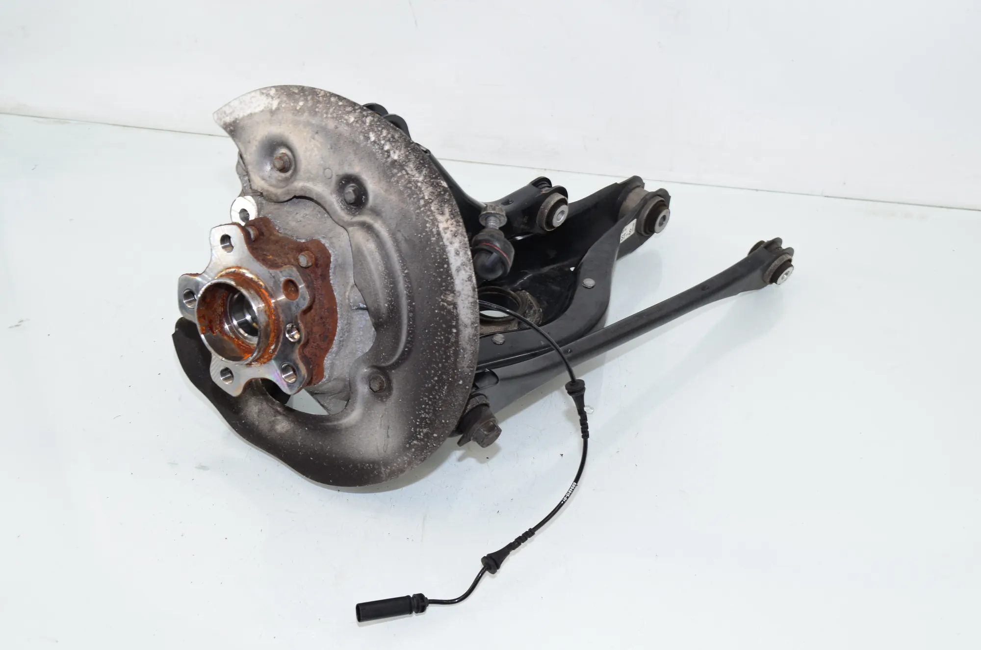 Rear Left Wheel Hub Spindle – OEM 6898479 · BMW 3 Touring (G21) (2019 - -) 318 i 2023