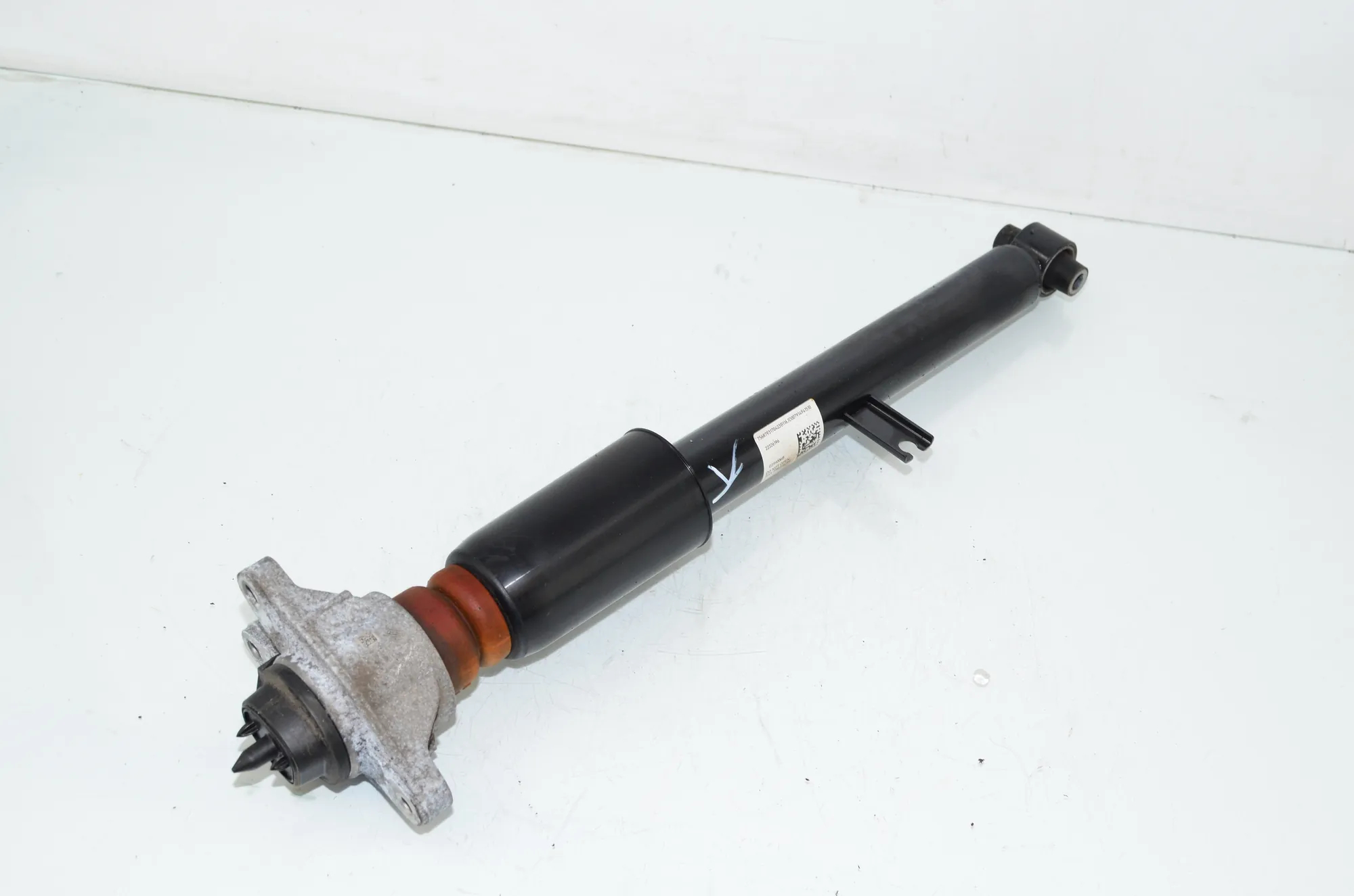 Rear Left Shock Absorber – OEM 6879317 · BMW 3 Touring (G21) (2019 - -) 318 i 2023 – 2