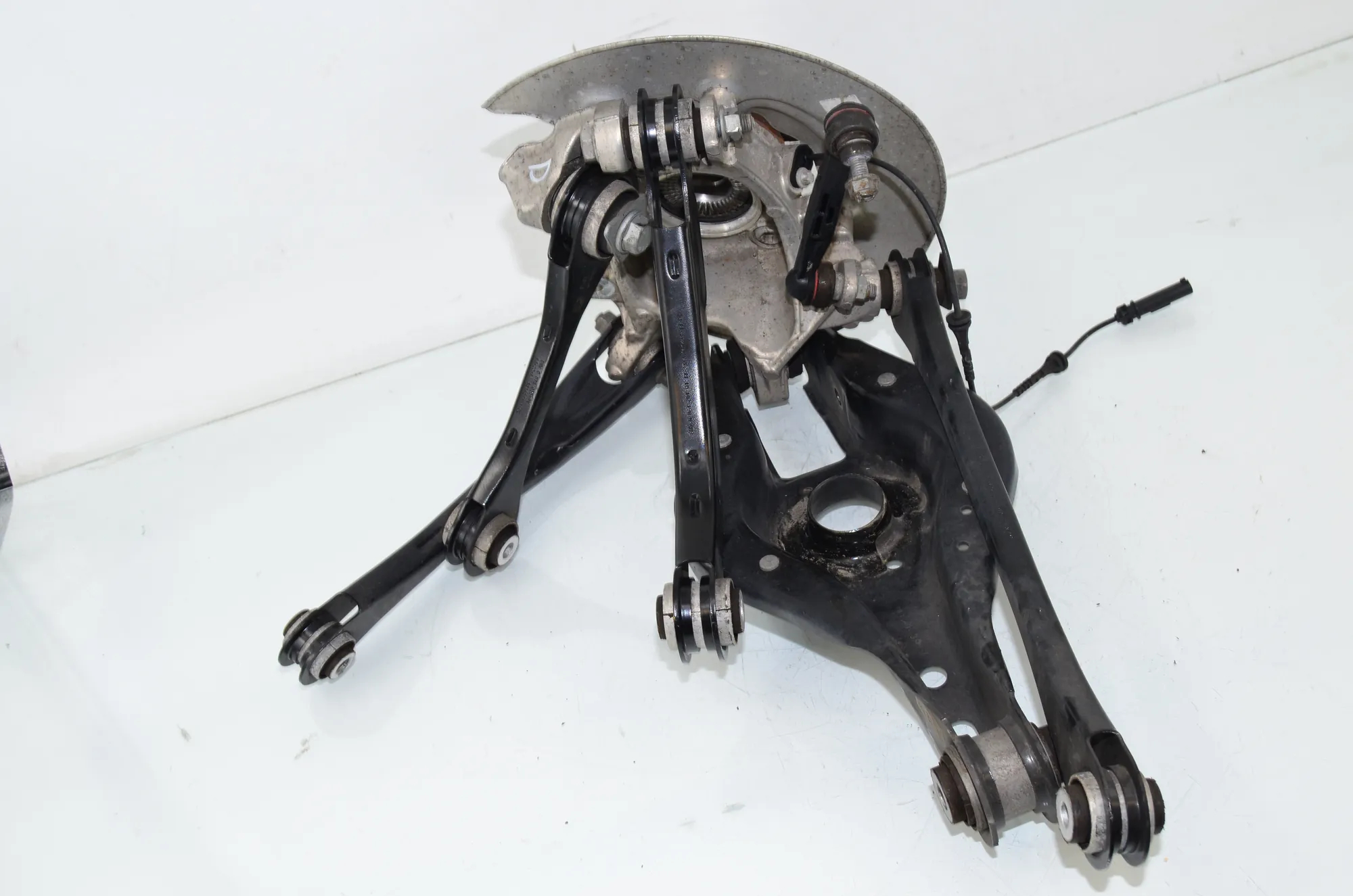Rear Right Wheel Hub – OEM 6898480 · BMW 3 Touring (G21) (2019 - -) 318 i 2023 – 3