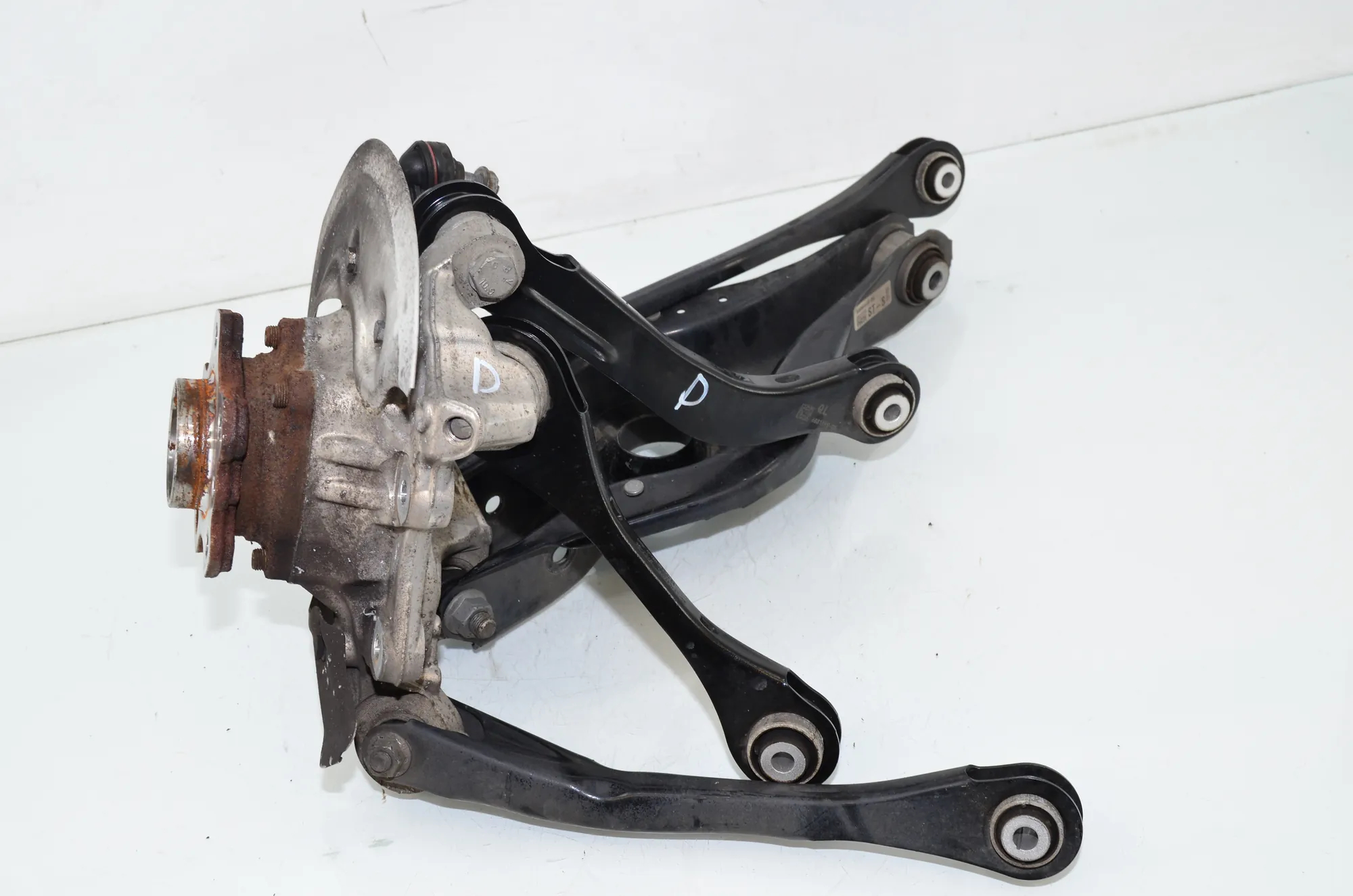 Rear Right Wheel Hub – OEM 6898480 · BMW 3 Touring (G21) (2019 - -) 318 i 2023 – 2