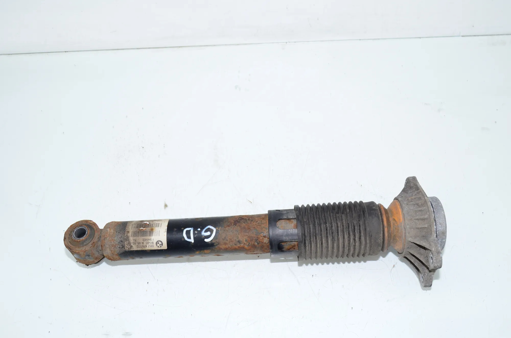 Rear Right Shock Absorber – OEM 6797772 · BMW 5 Touring (F11) 530 d xDrive 2011