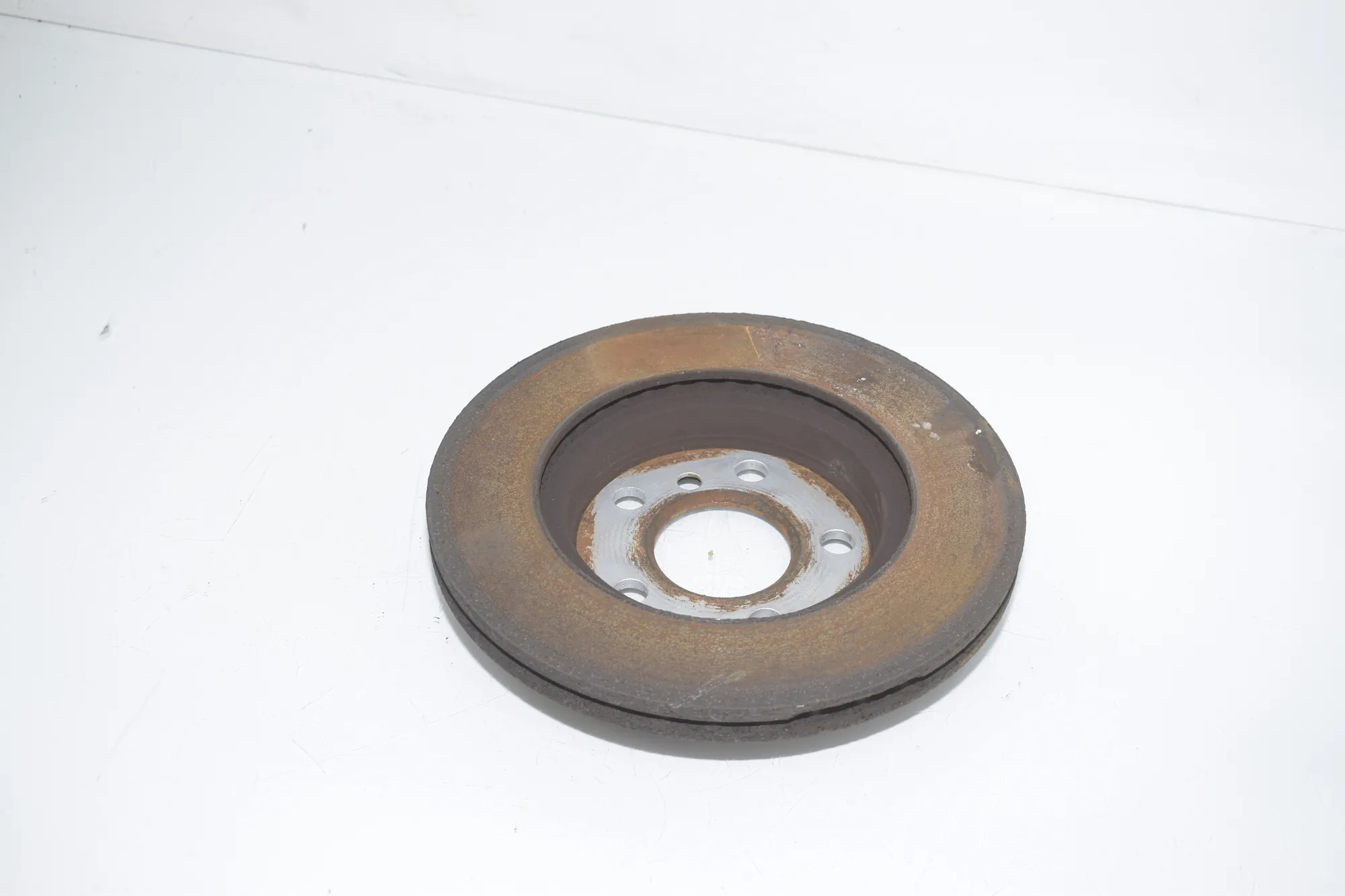 Front Right Brake Disc – OEM 6866293 · BMW i3 (I01) s Electric 2020 – 3
