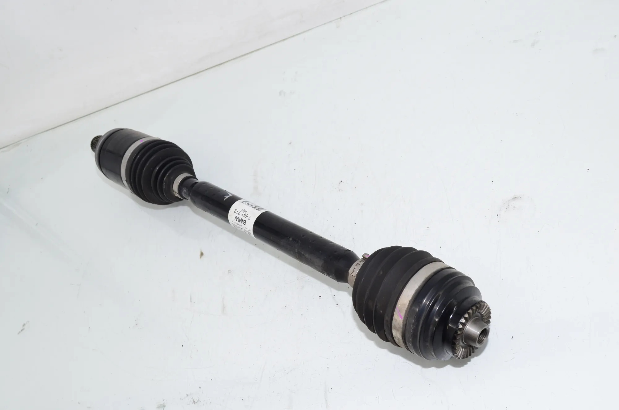 Rear Left Driveshaft – OEM 7641213 · BMW i3 (I01) s Electric 2020 – 3