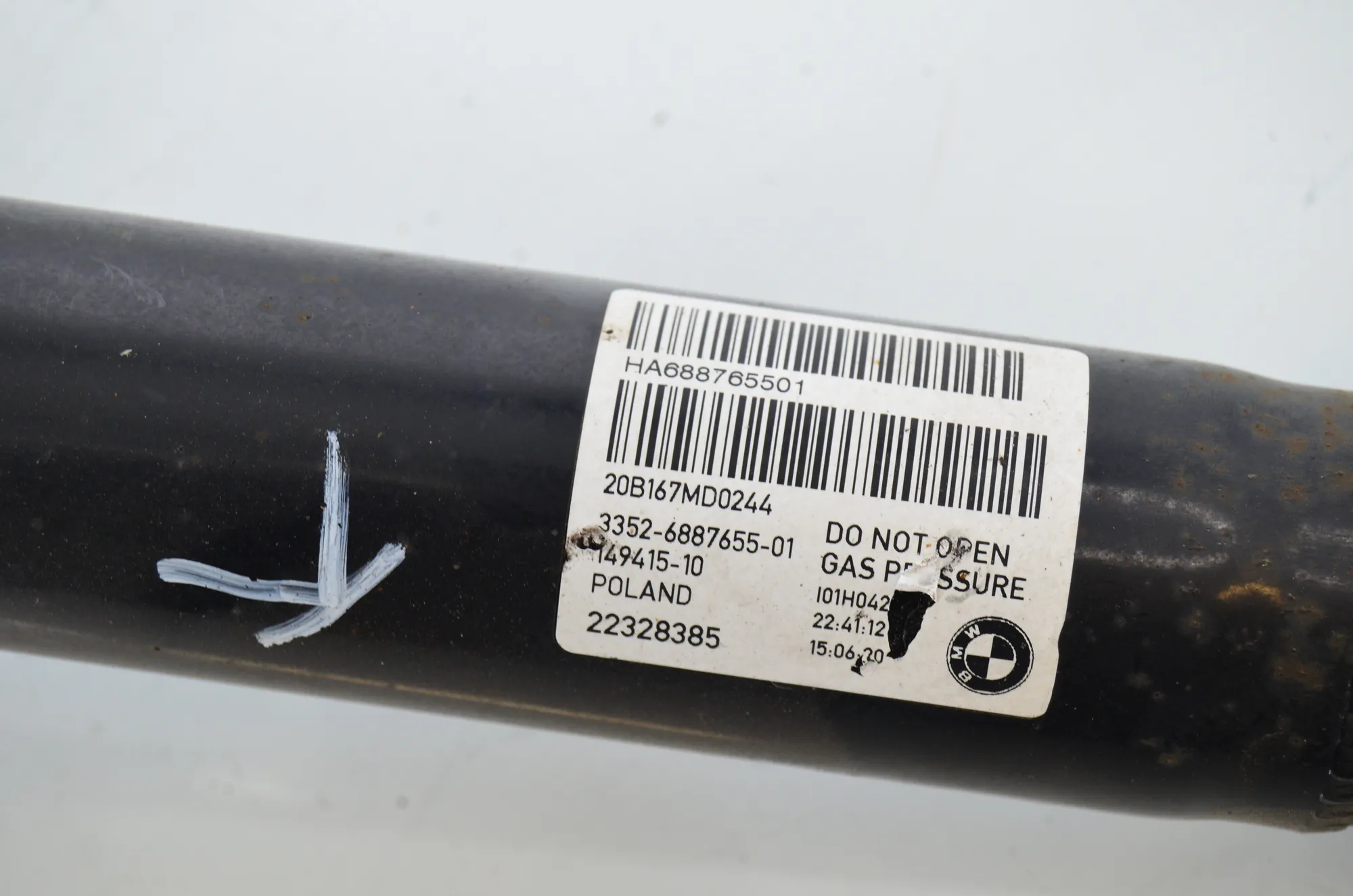 Rear Left Shock Absorber – OEM 6887655 · BMW i3 (I01) s Electric 2020 – 4