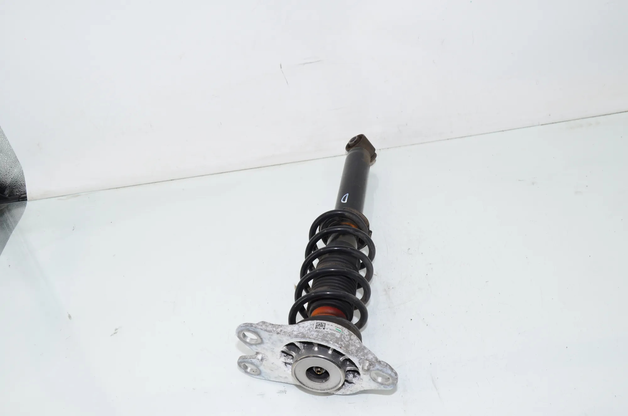 Rear Right Shock Absorber – OEM 6887655 · BMW i3 (I01) s Electric 2020 – 3